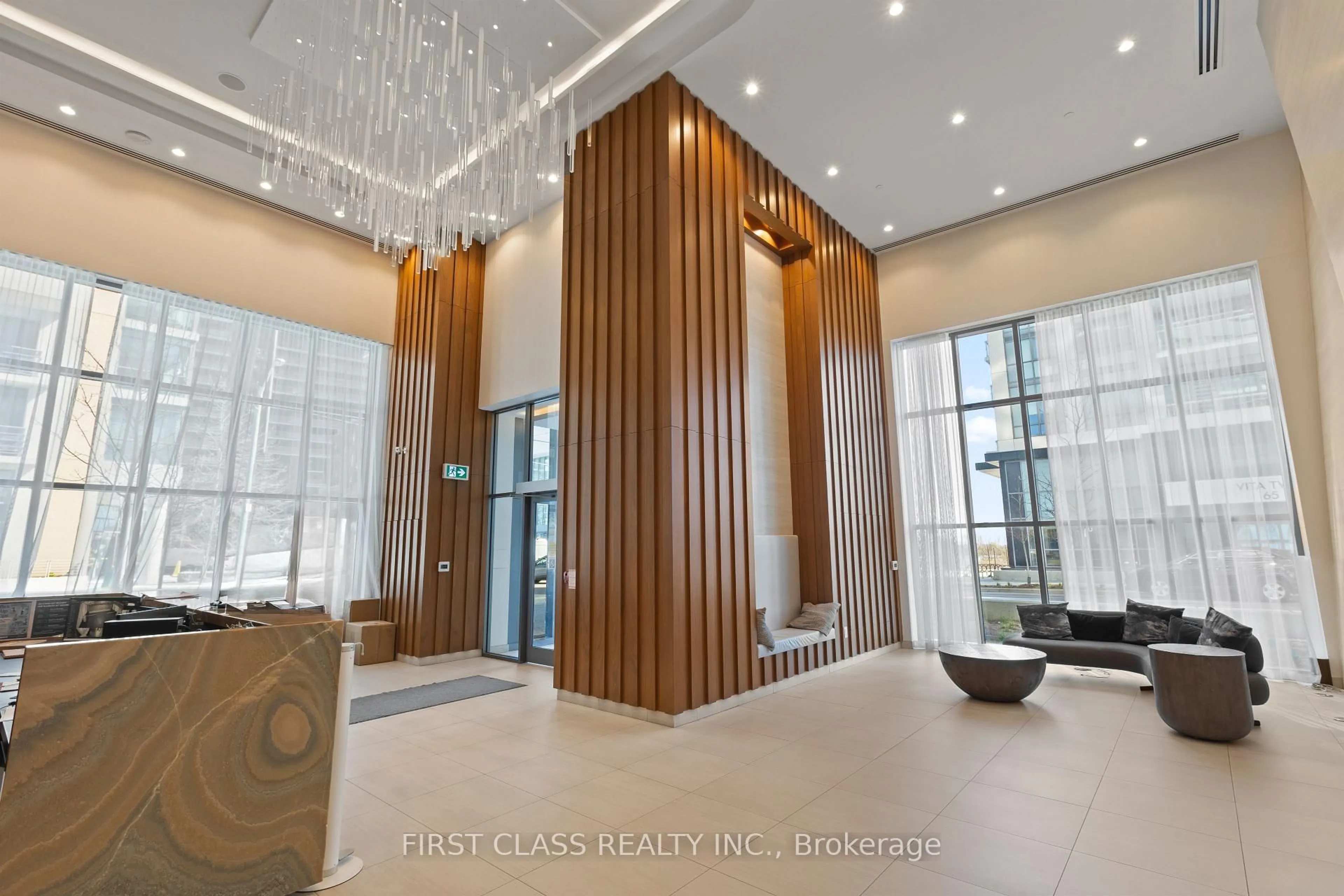 Indoor foyer for 70 Annie Craig Dr #4802, Toronto Ontario M8V 0G2