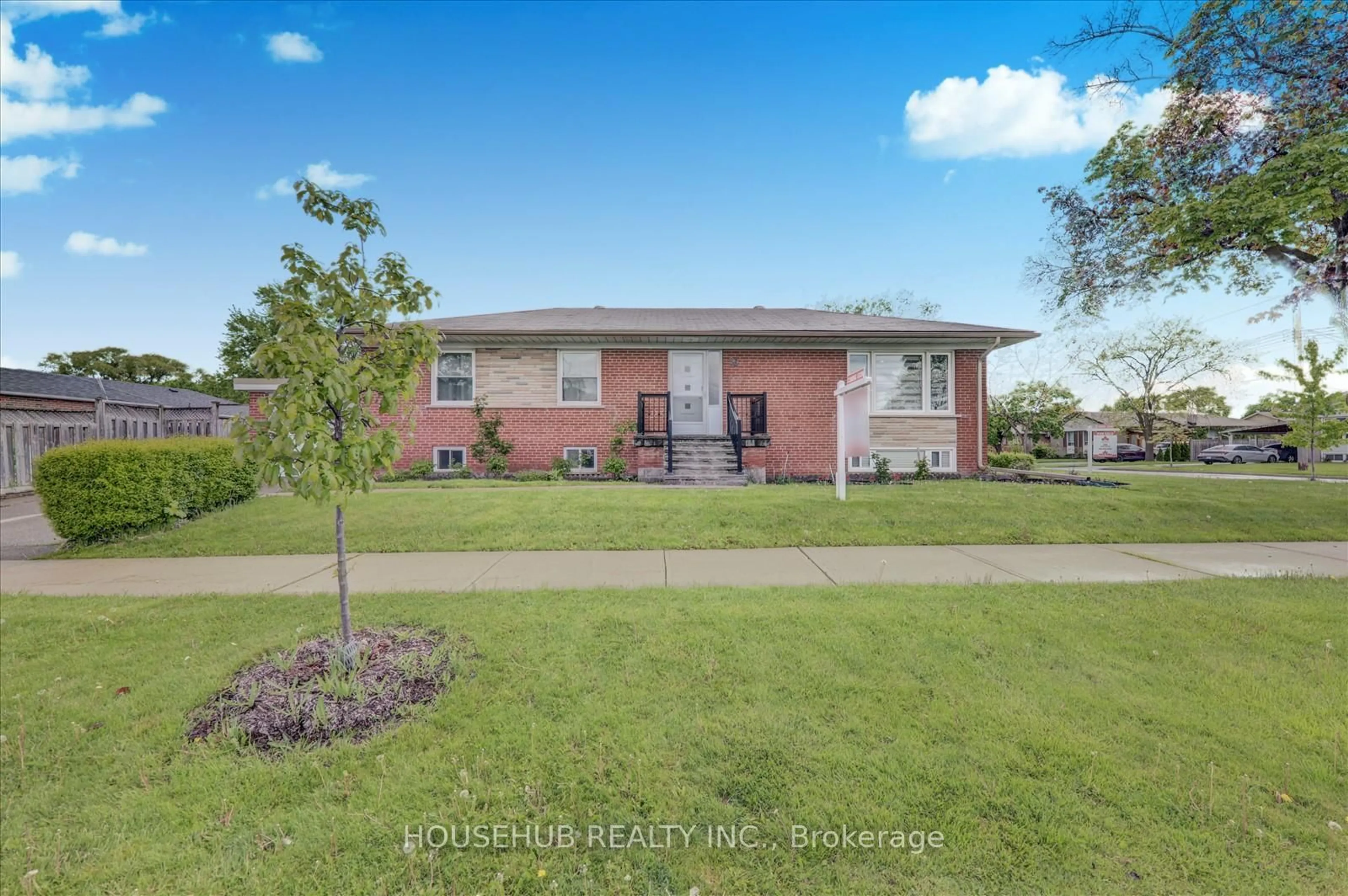 Unknown for 36 Waterbeach Cres, Toronto Ontario M9W 3L9