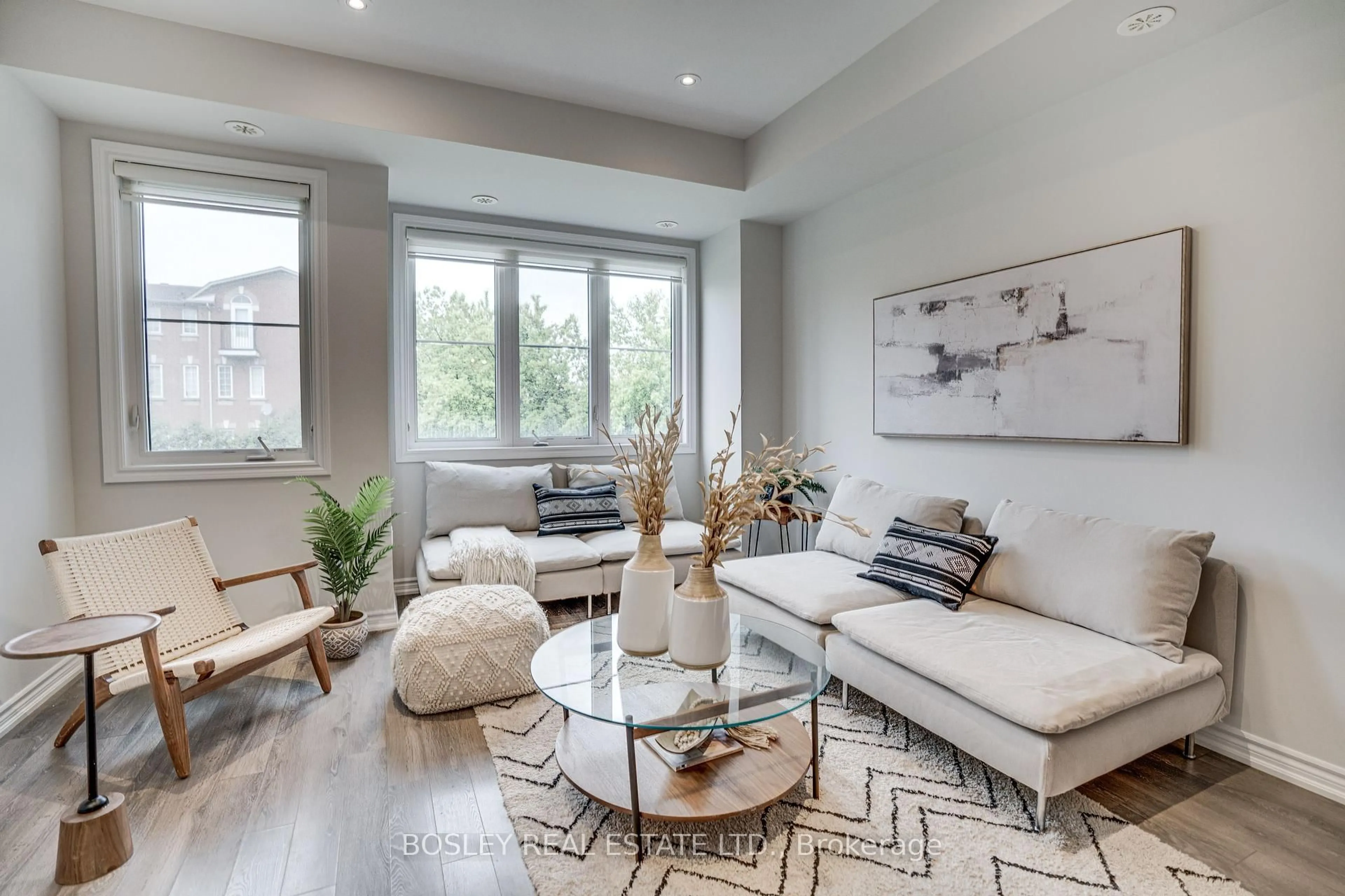 Living room with furniture, unknown for 390 Hopewell Ave #237, Toronto Ontario M6E 2S2