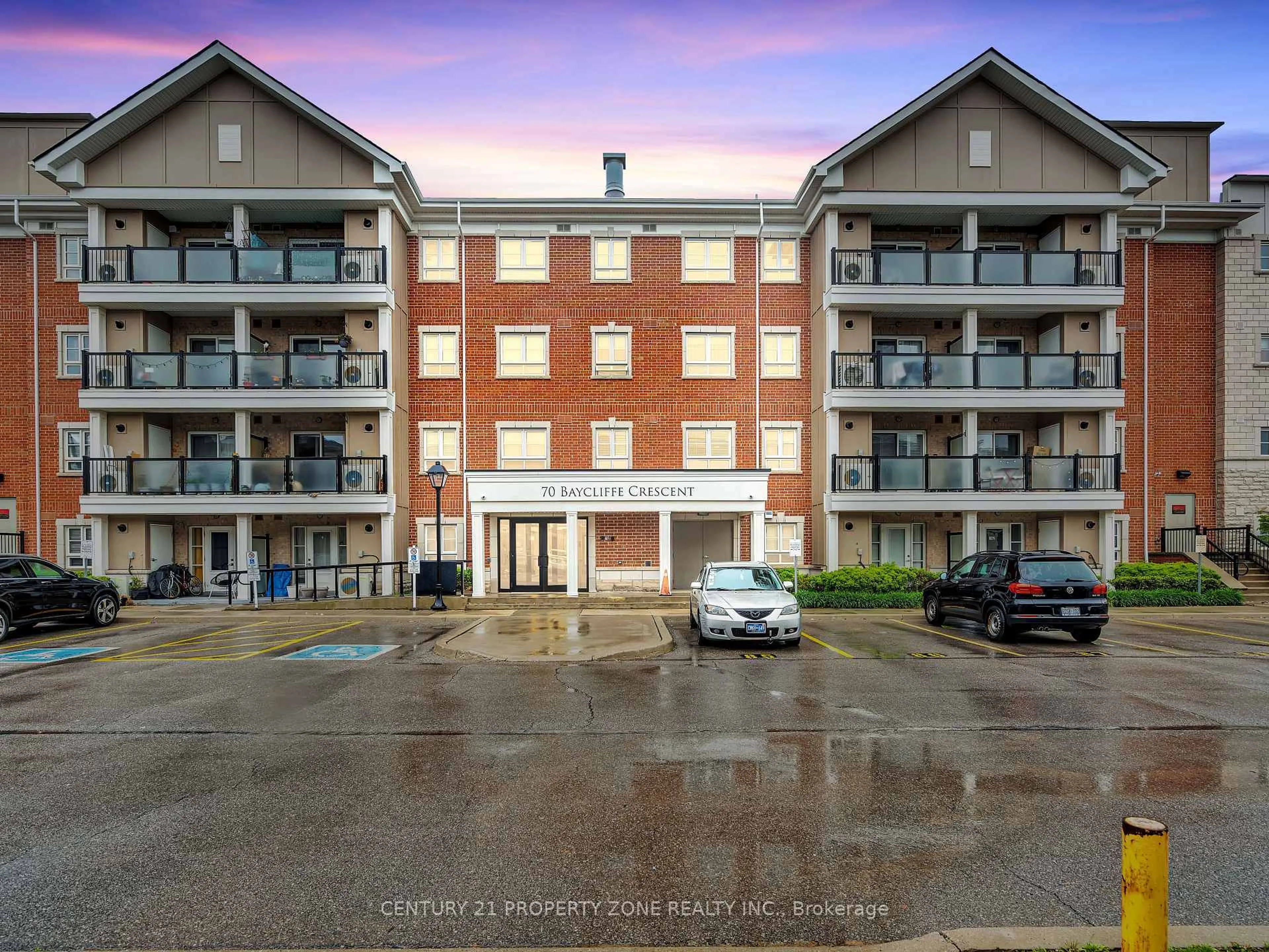 A pic from outside/outdoor area/front of a property/back of a property/a pic from drone, building for 70 Baycliffe Cres #205, Brampton Ontario L7A 0Z5