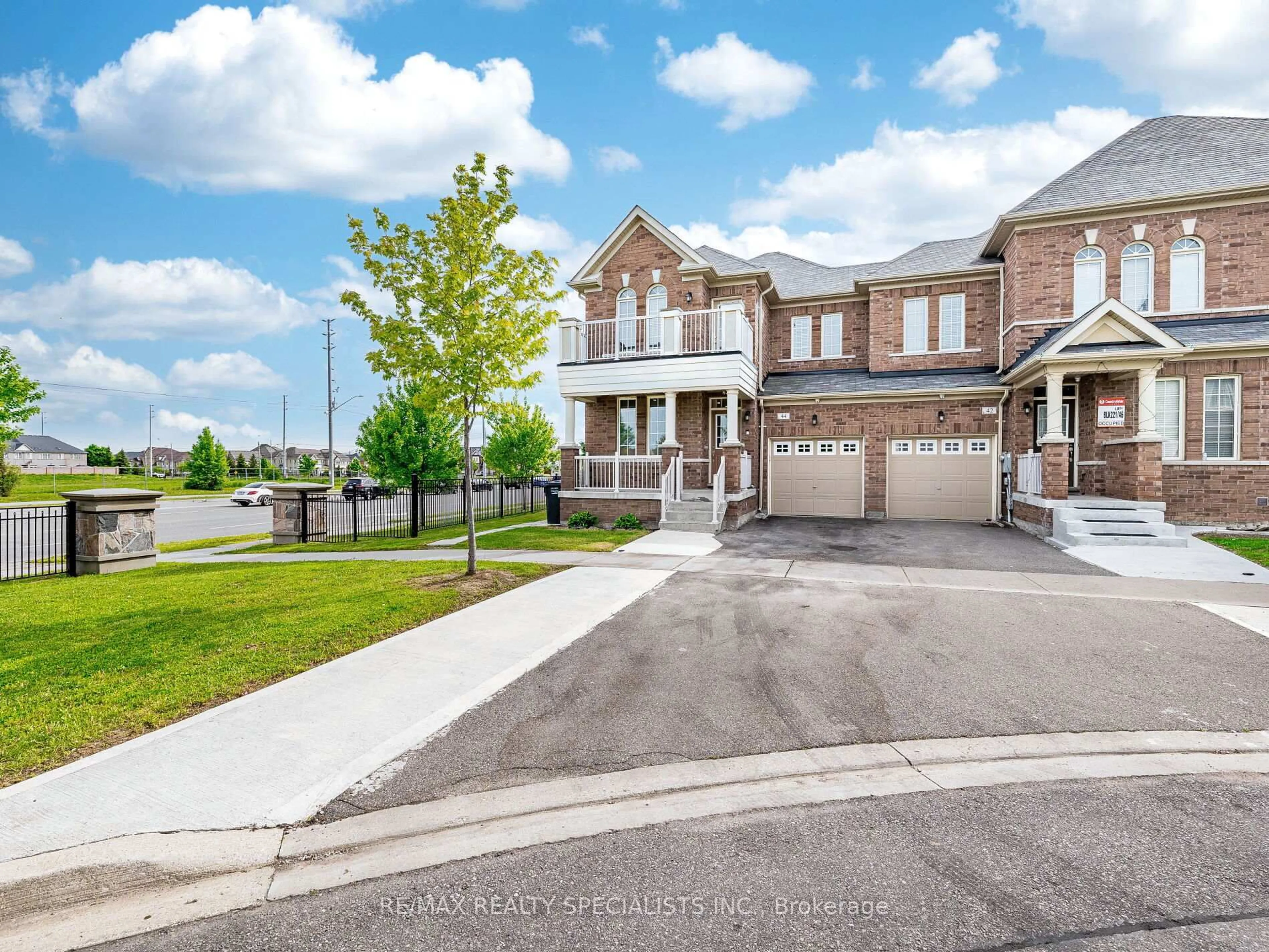 Home with brick exterior material, street for 44 Zelda Rd, Brampton Ontario L6R 3V3