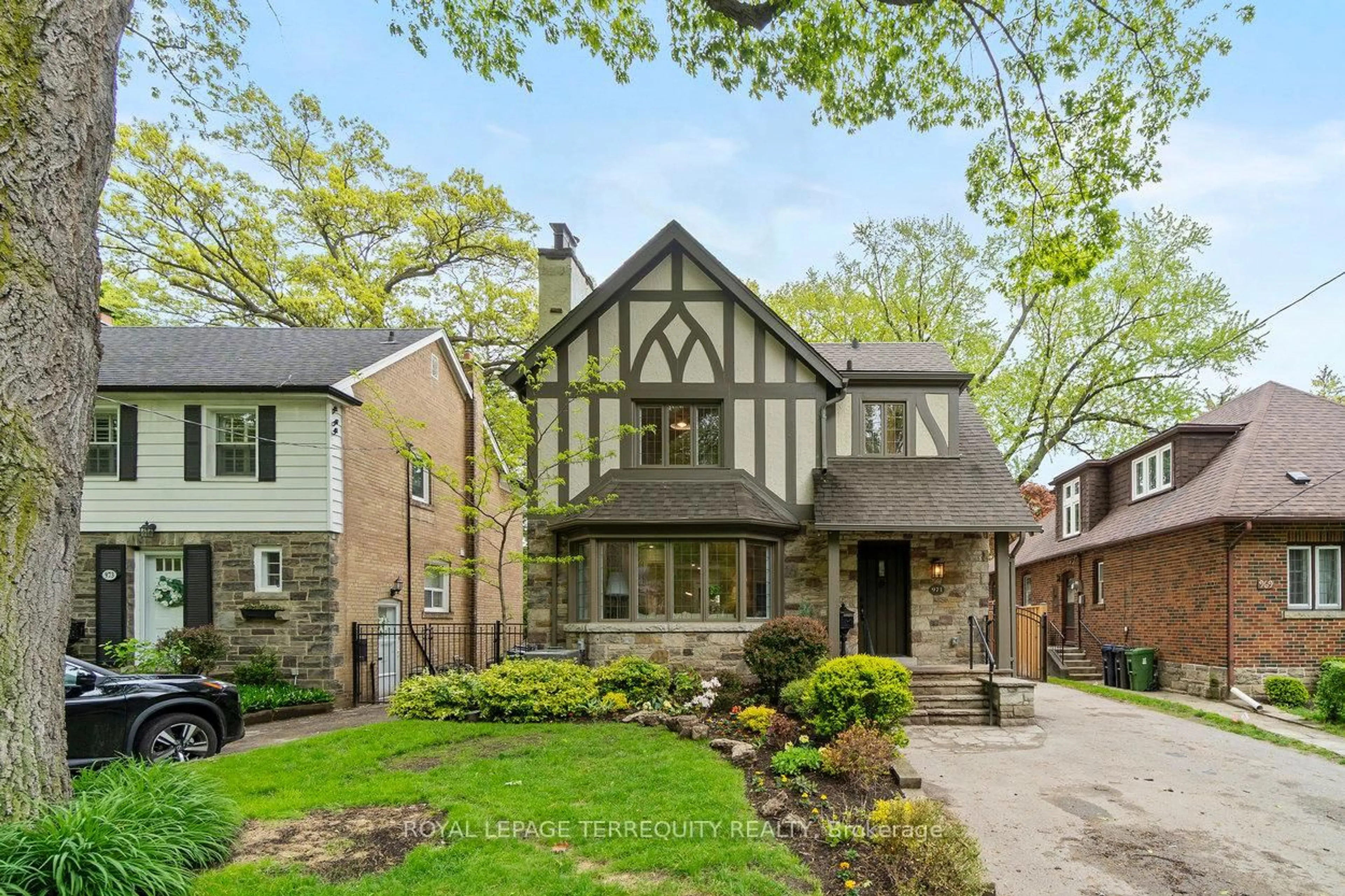 Home with brick exterior material, street for 971 Royal York Rd, Toronto Ontario M8X 2E8
