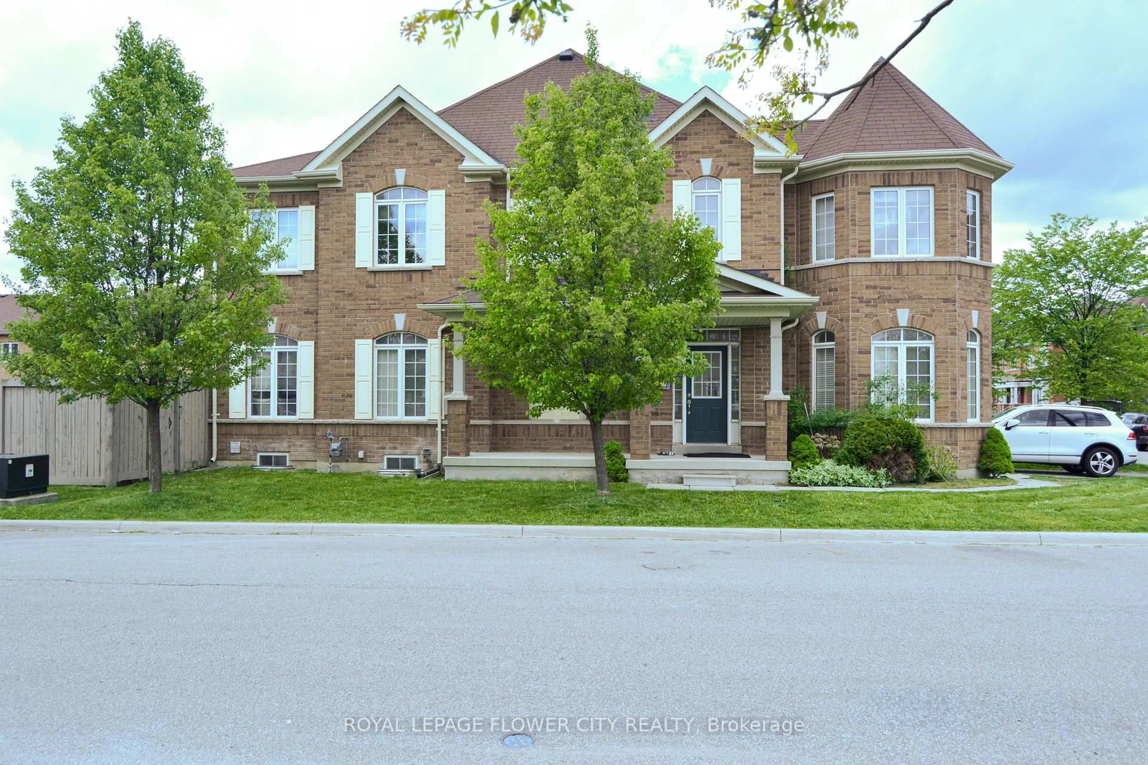 Home with brick exterior material, street for 19 Primo Rd, Brampton Ontario L7A 0Z9