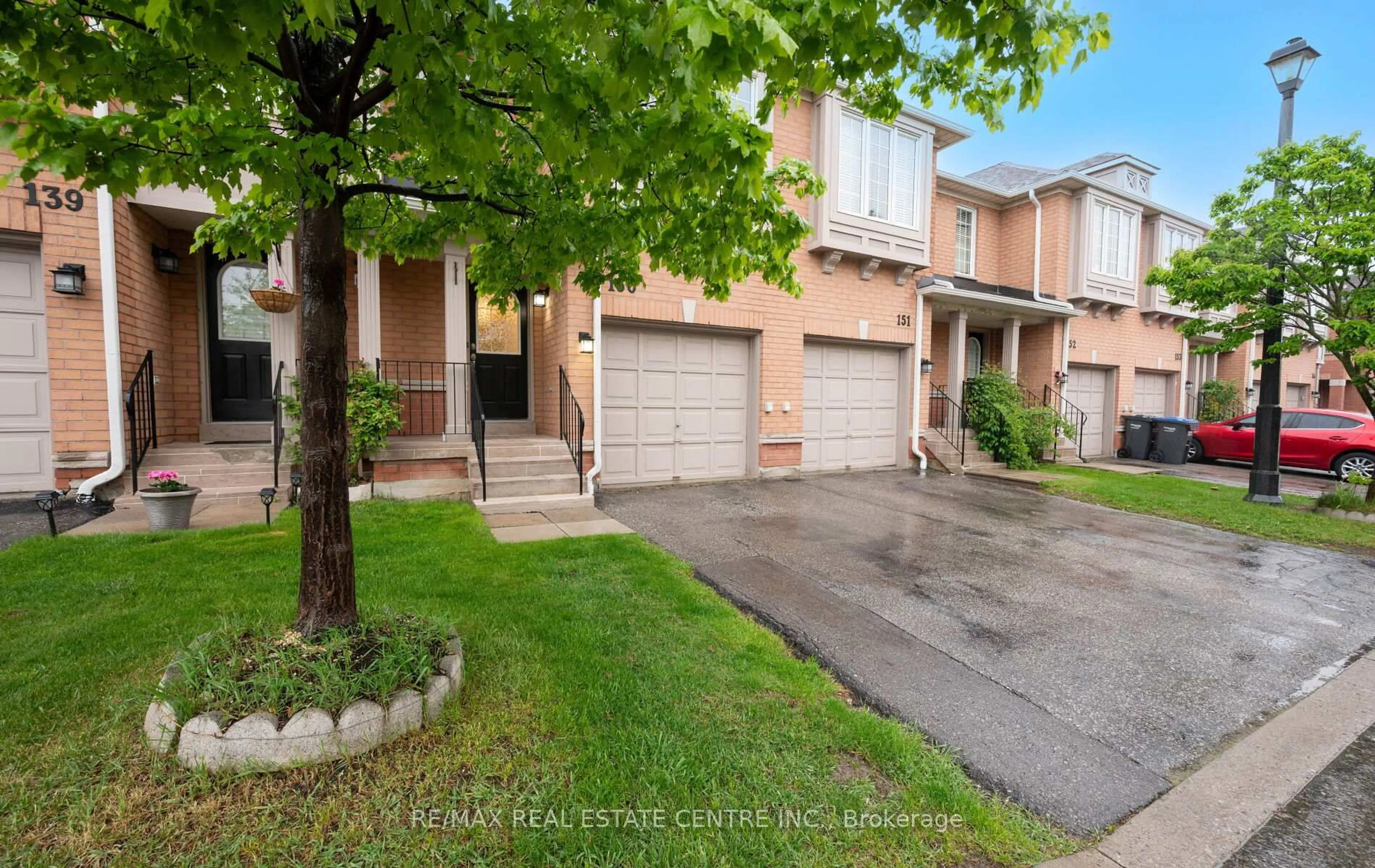Unknown for 5030 Heatherleigh Ave #150, Mississauga Ontario L5V 2G7