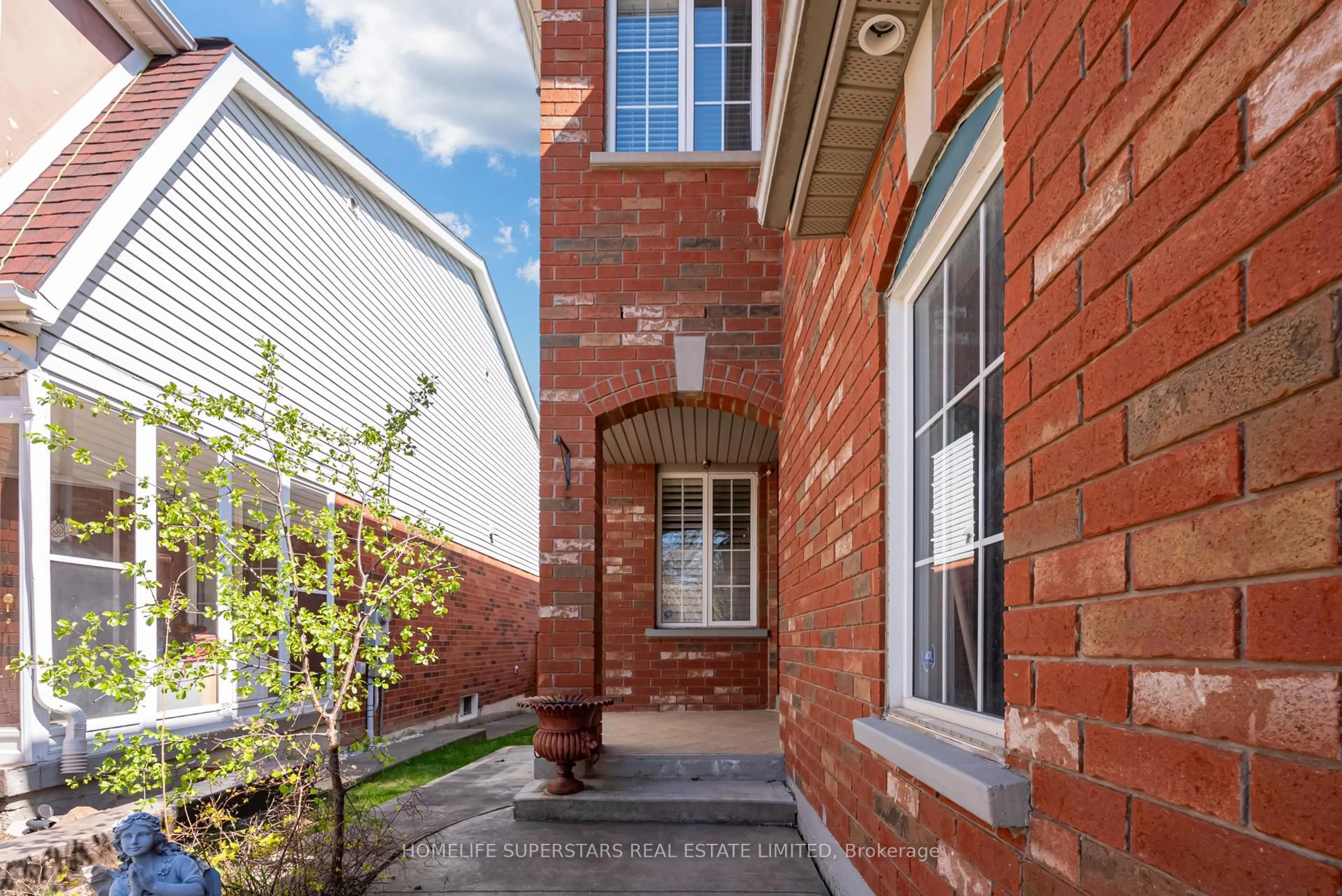 Home with brick exterior material, street for 169 Cordgrass Cres, Brampton Ontario L6R 2A1