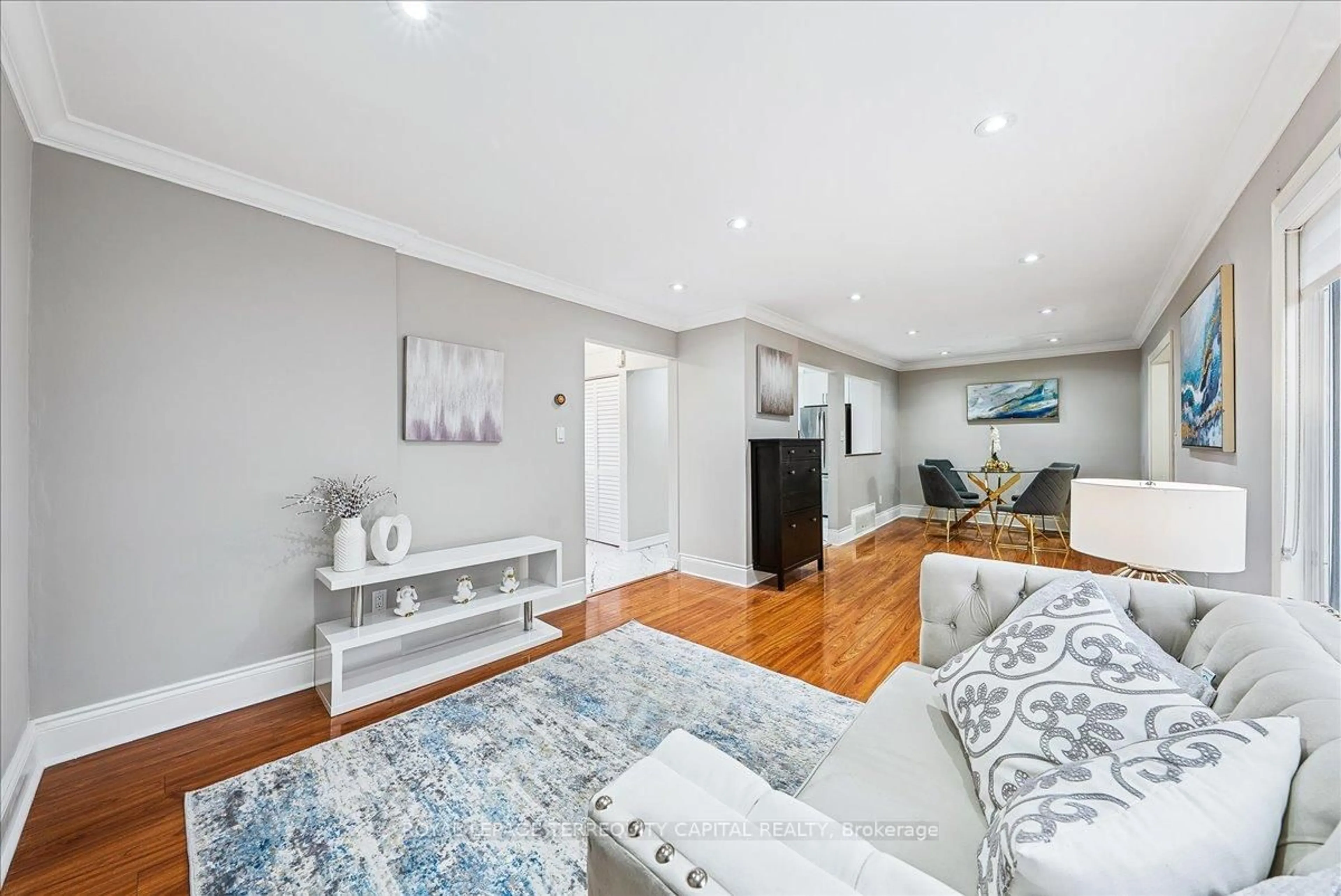 Living room with furniture, unknown for 4 Downey Dr, Caledon Ontario L7E 2C2