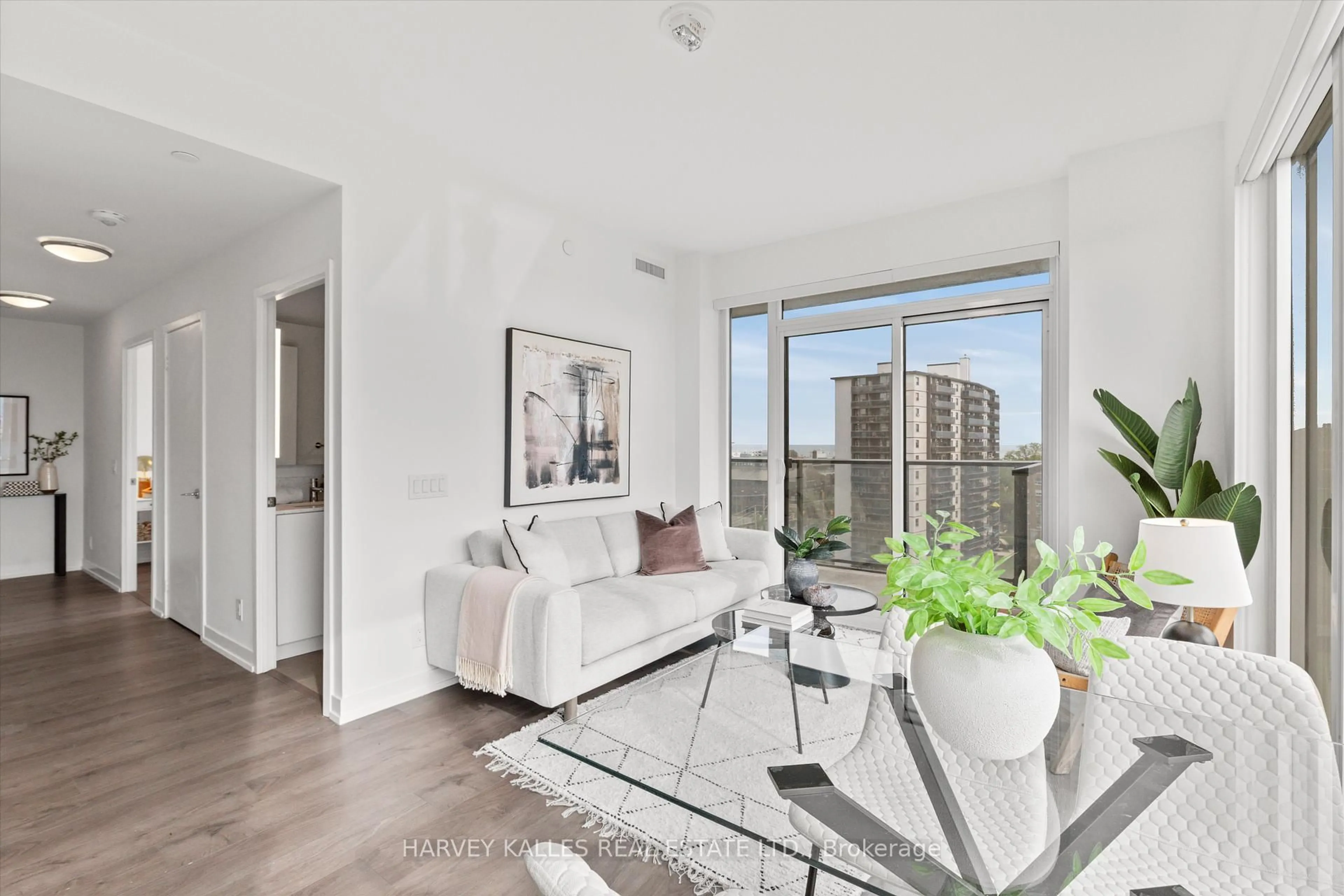 Living room with furniture, unknown for 270 Dufferin St #708, Toronto Ontario M6K 0H8