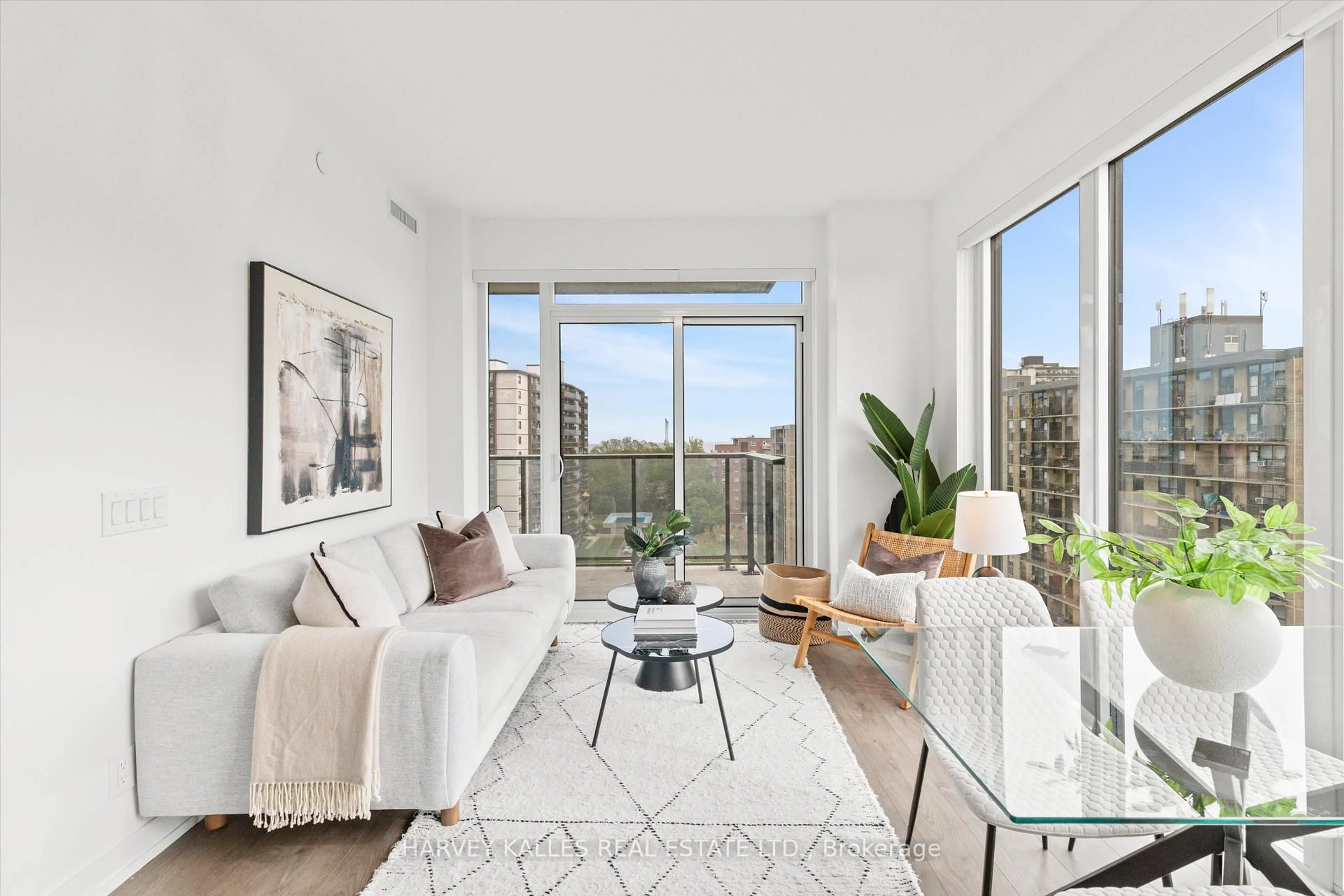 Living room with furniture, unknown for 270 Dufferin St #708, Toronto Ontario M6K 0H8