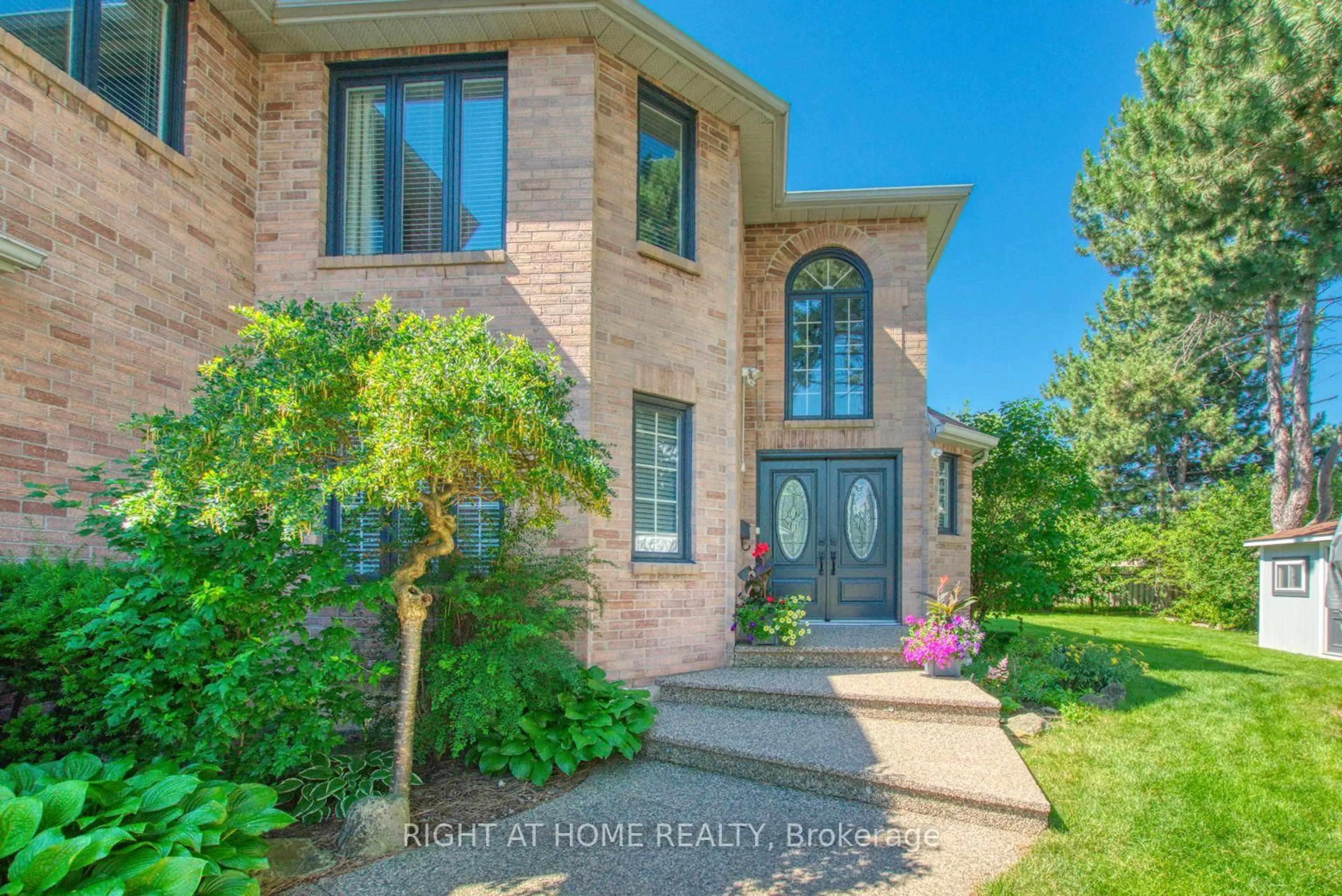 Unknown for 4634 Inverness Blvd, Mississauga Ontario L5M 3L1