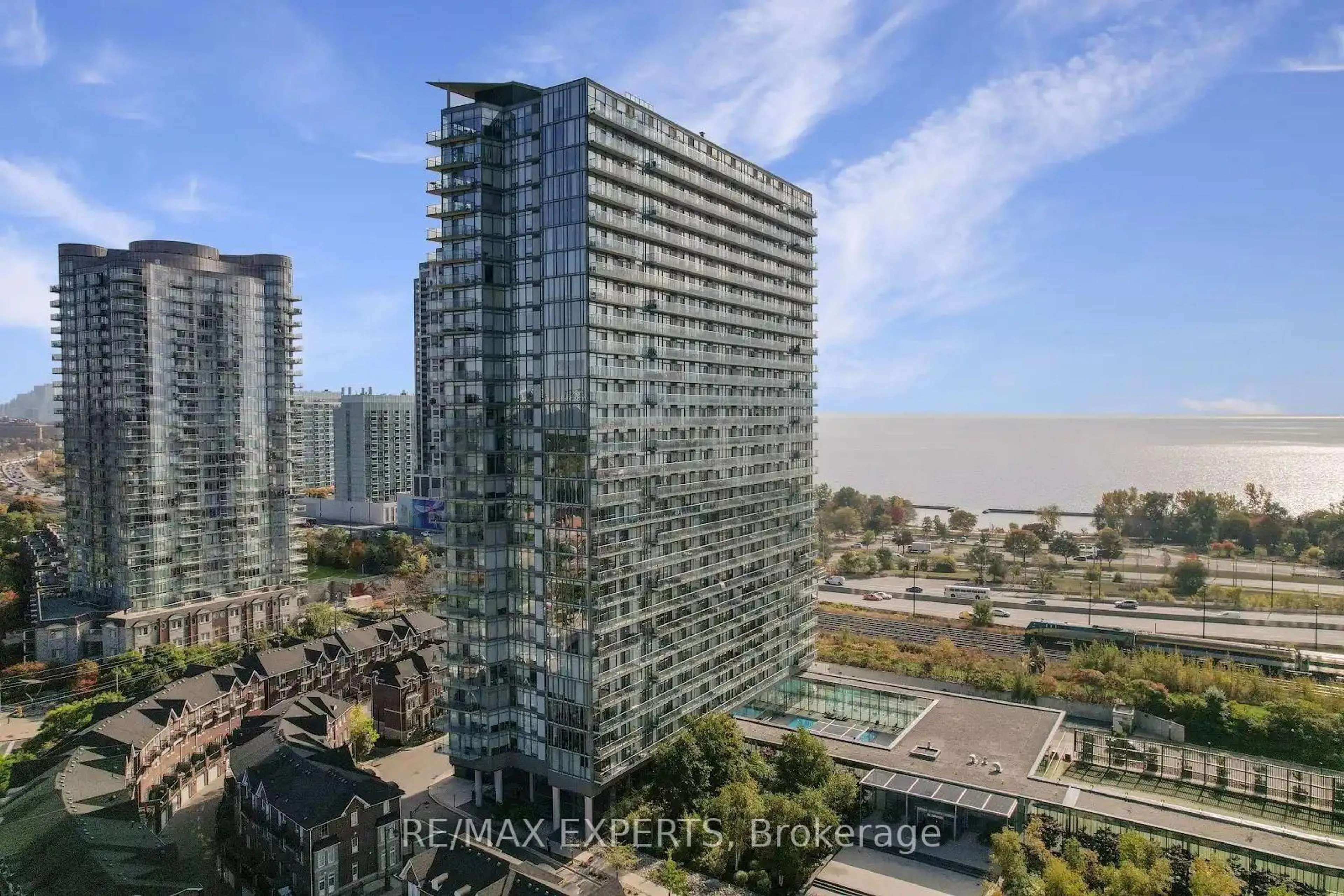 Unknown for 103 The Queensway N/A #1414, Toronto Ontario M6S 5B5