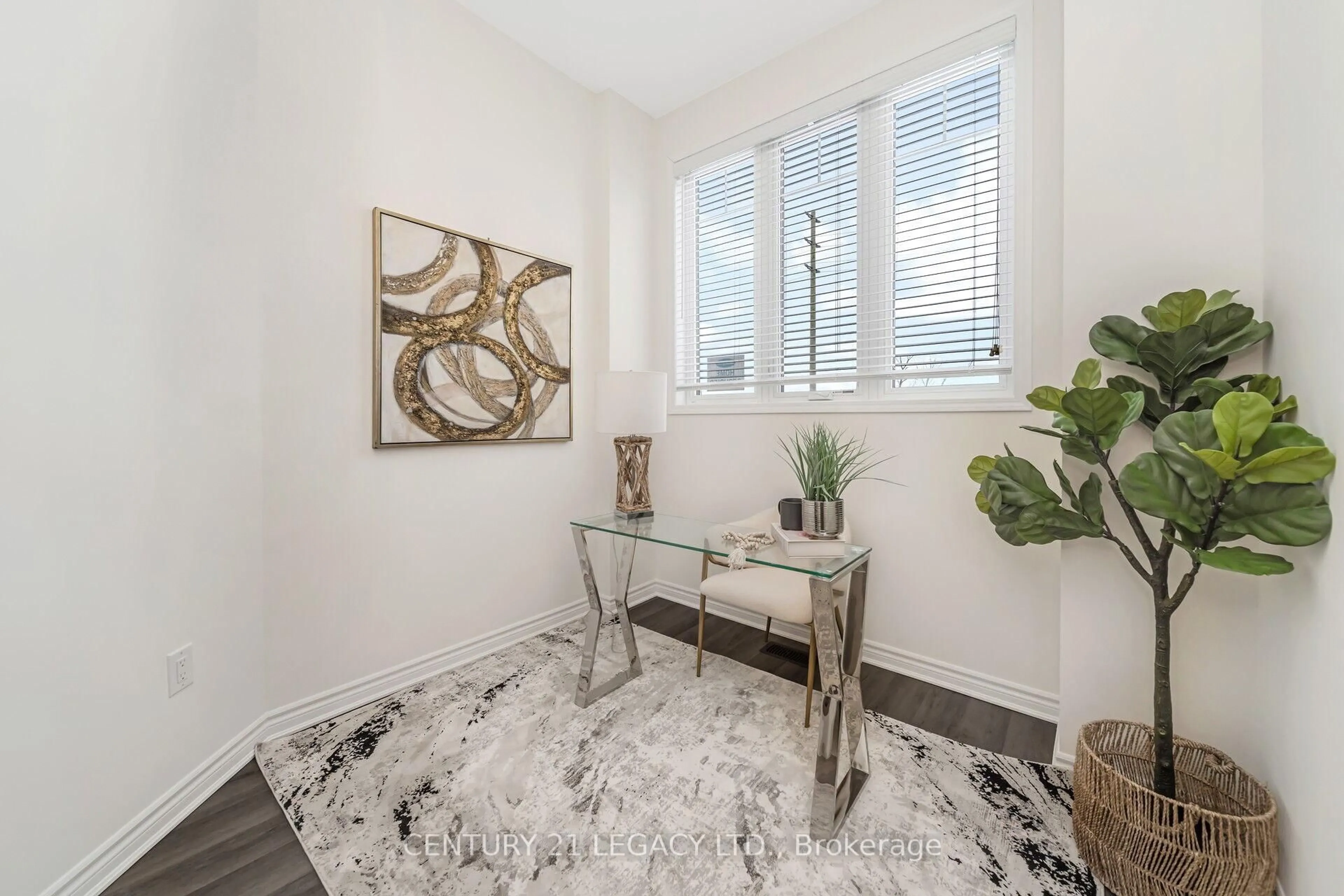 A pic of a room for 932 Cherry Crt, Milton Ontario L9E 1P8
