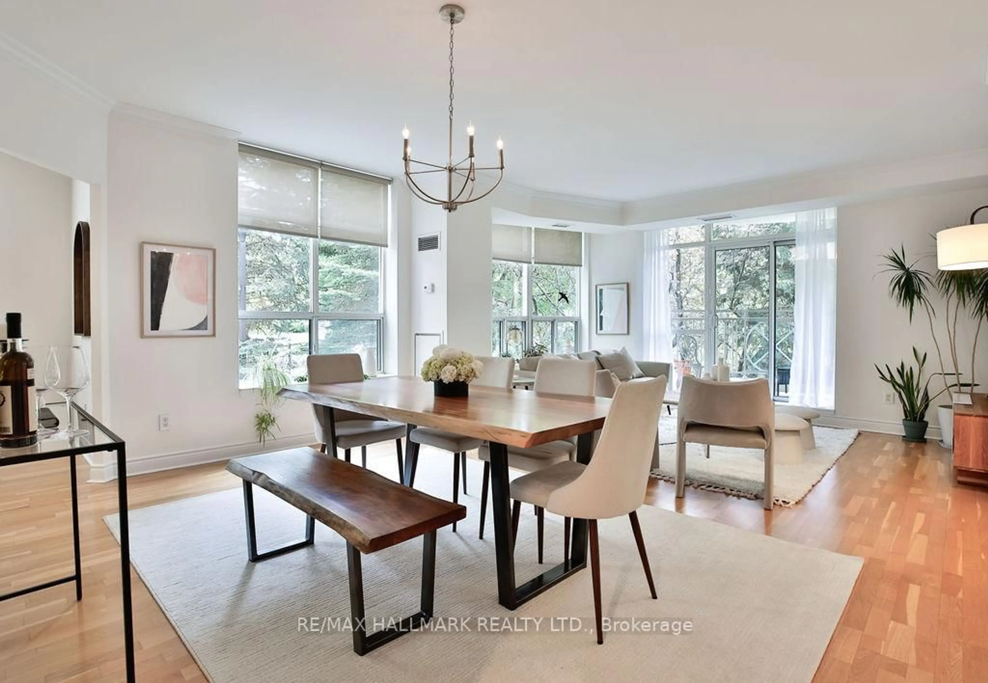 Dining room, unknown for 2511 Bloor St #203, Toronto Ontario M6S 5A6