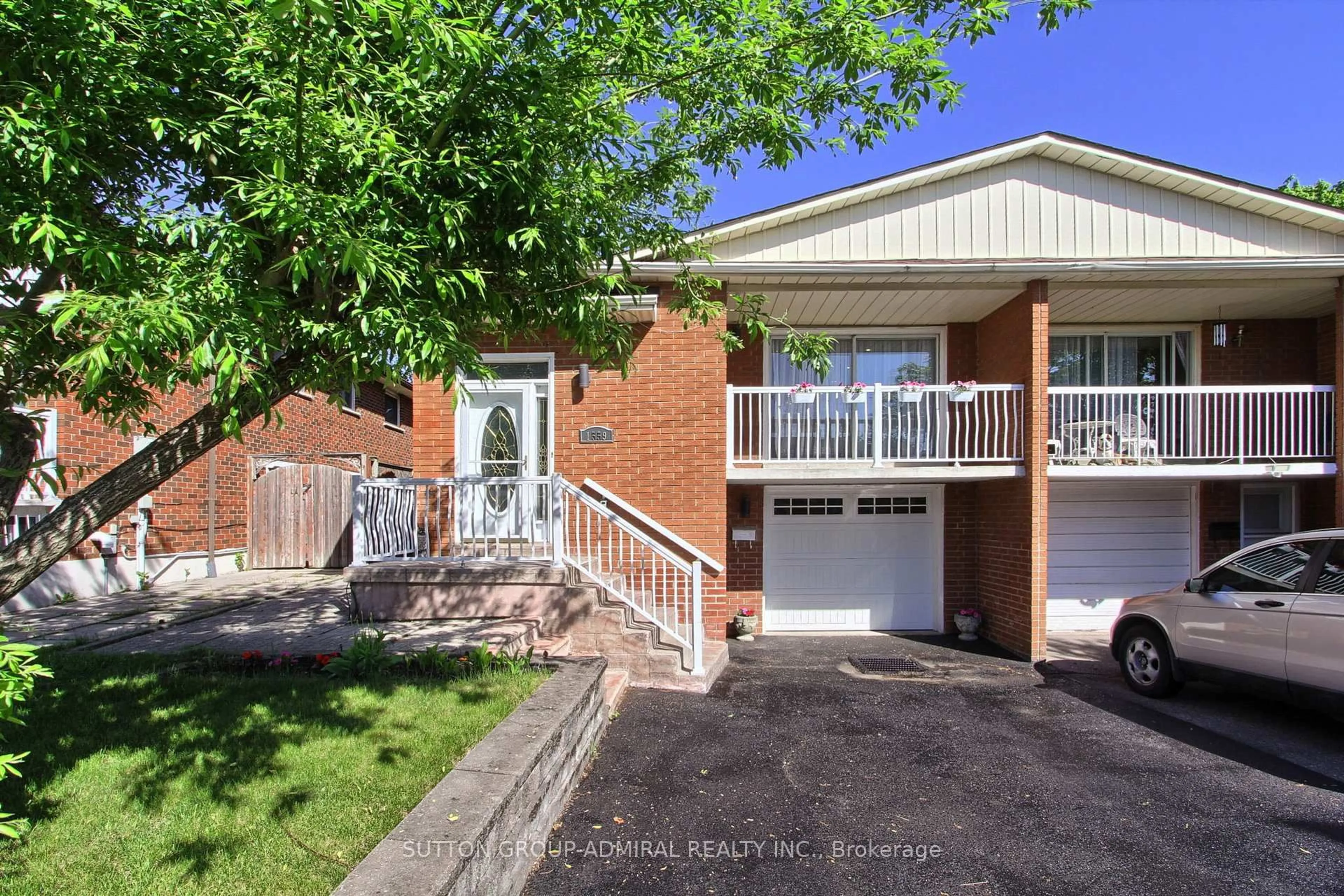 Unknown for 1559 Shale Oak Mews, Mississauga Ontario L4W 2M1