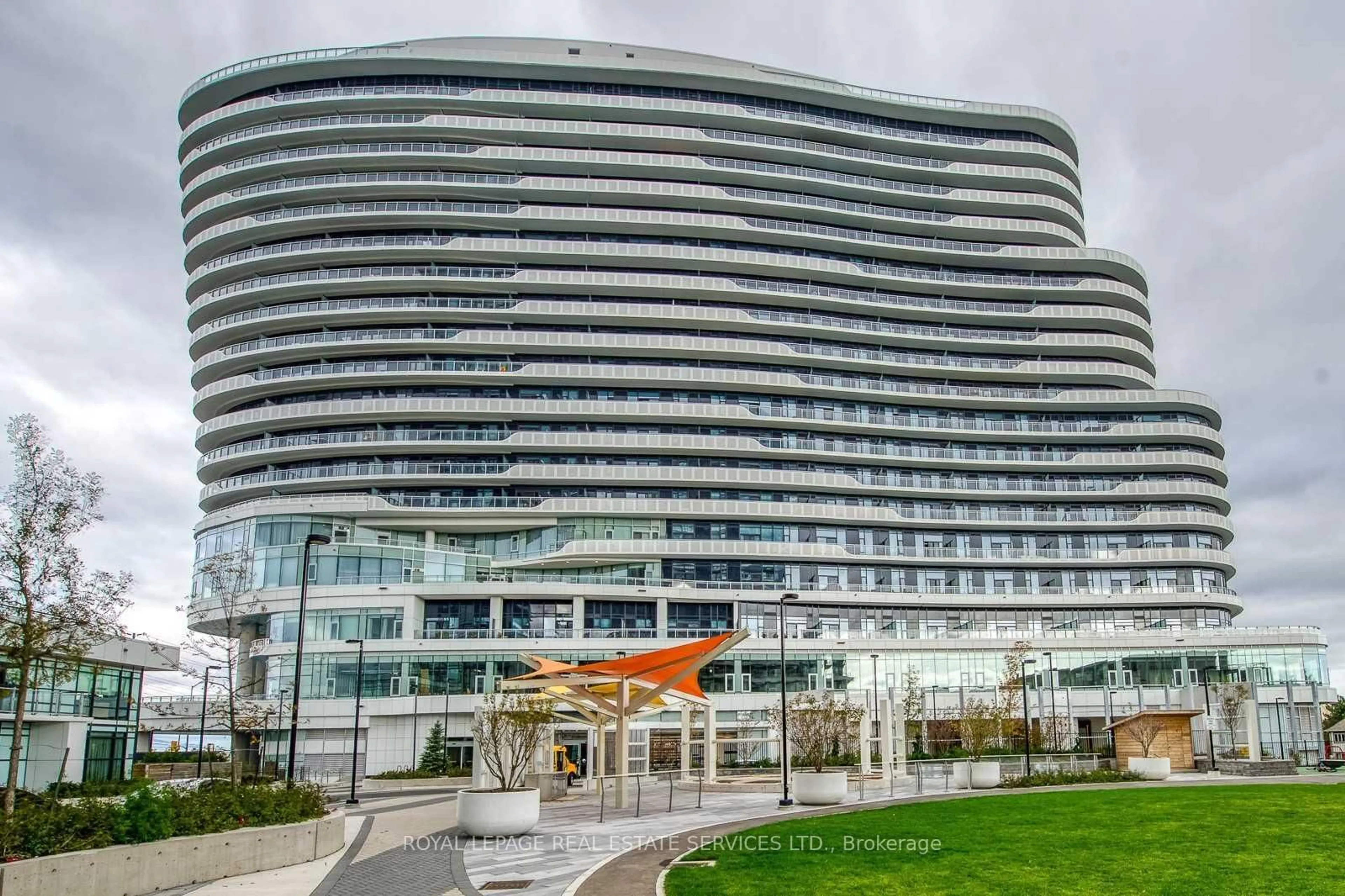 Unknown for 2520 Eglinton Ave #718, Mississauga Ontario L5M 0Y4