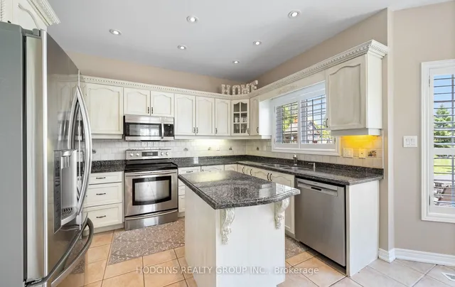 Additional property image - 1376 Avon Dr