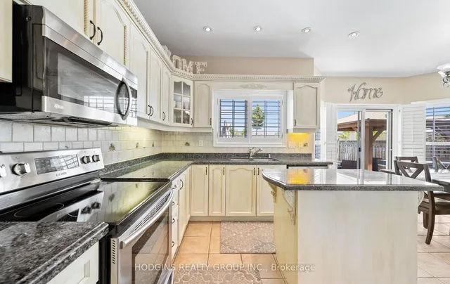 Additional property image - 1376 Avon Dr