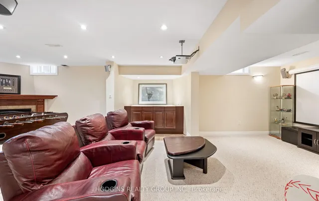 Additional property image - 1376 Avon Dr