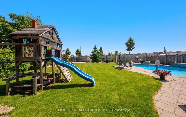 Additional property image - 1376 Avon Dr