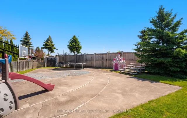 Additional property image - 1376 Avon Dr