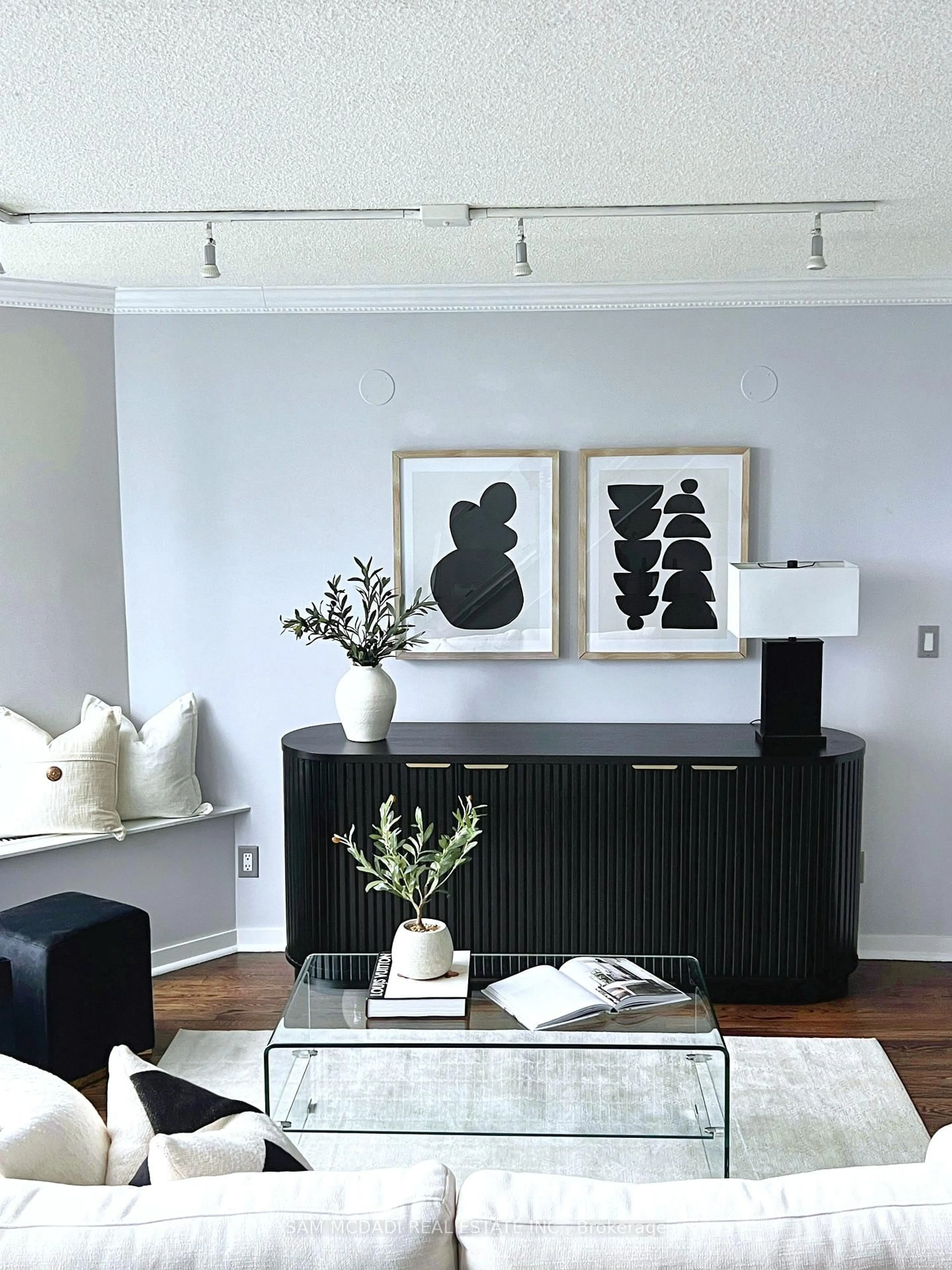 Living room with furniture, unknown for 250 Manitoba St #PH837, Toronto Ontario M8Y 4G8