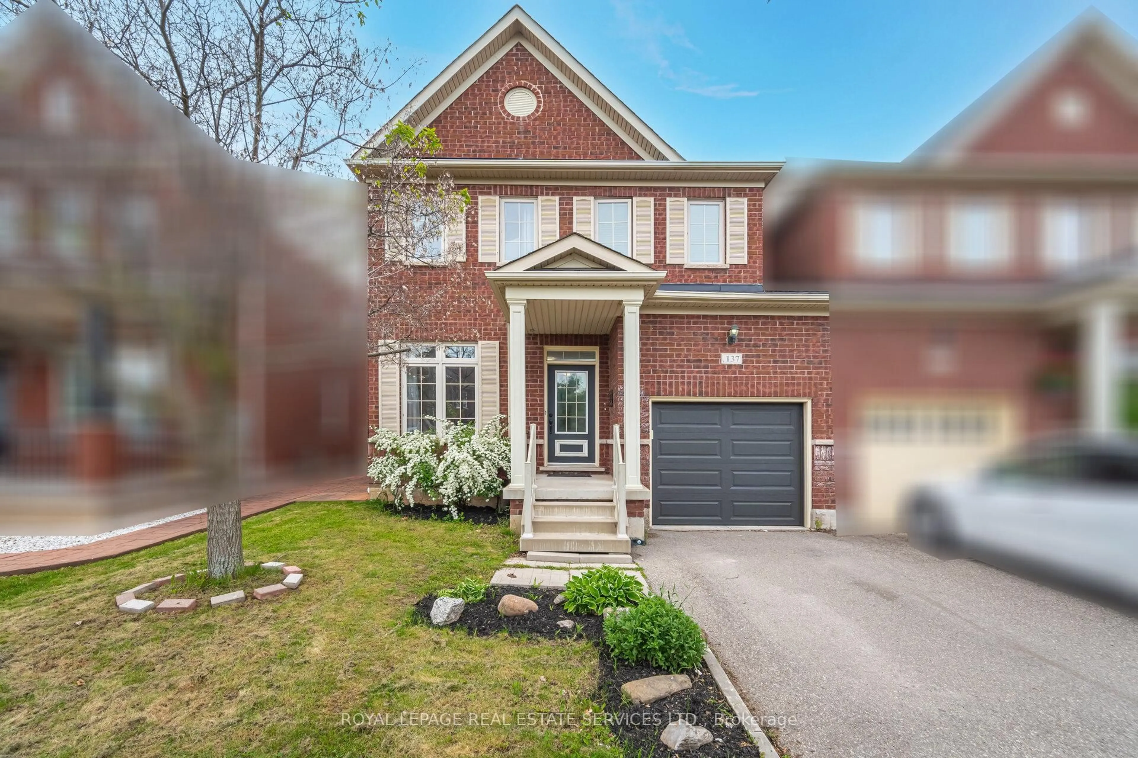 Home with brick exterior material, street for 137 Holmes Cres, Milton Ontario L9T 0V9
