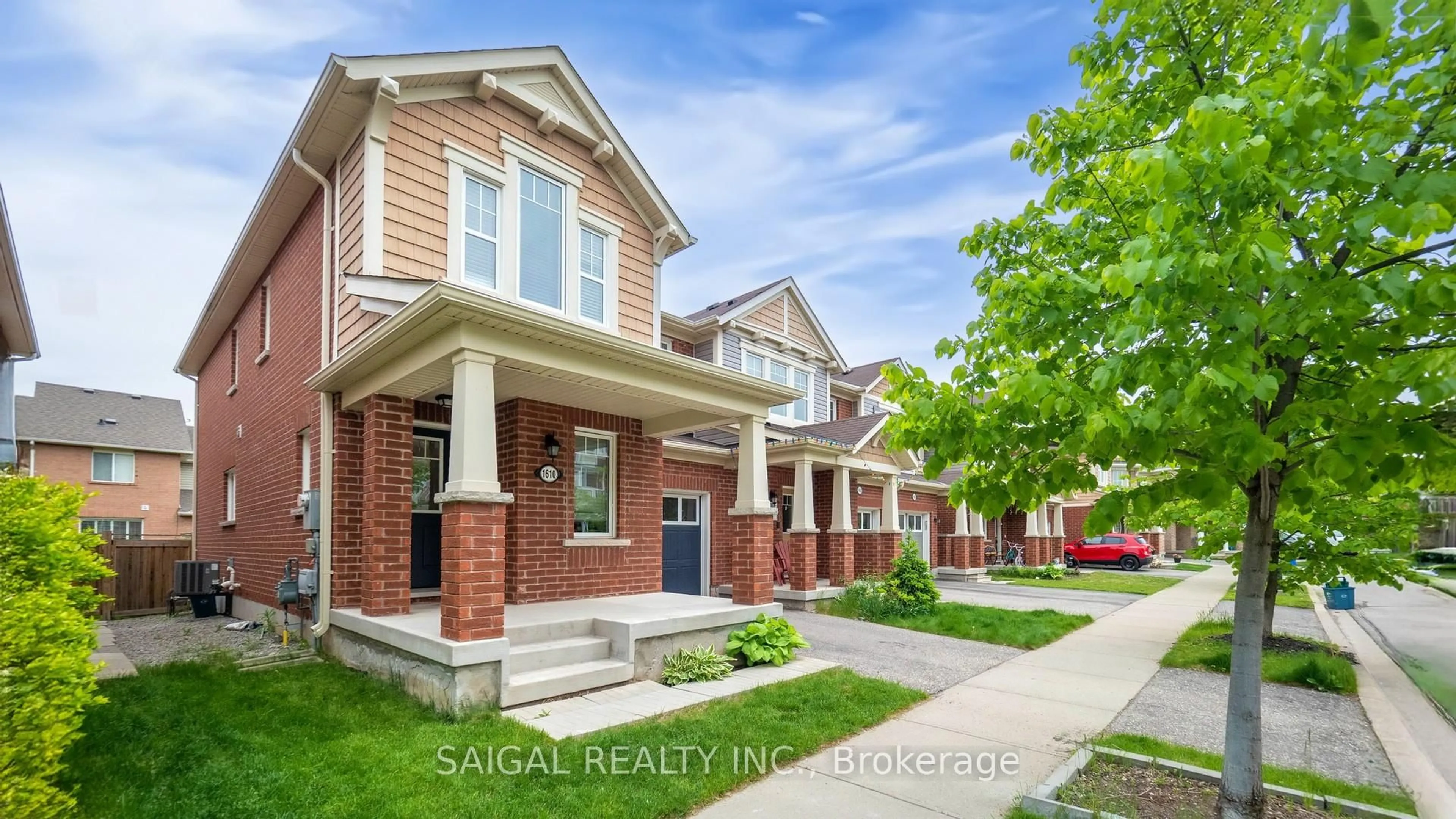 Home with brick exterior material, street for 1610 Gainer Cres, Milton Ontario L9T 8X9