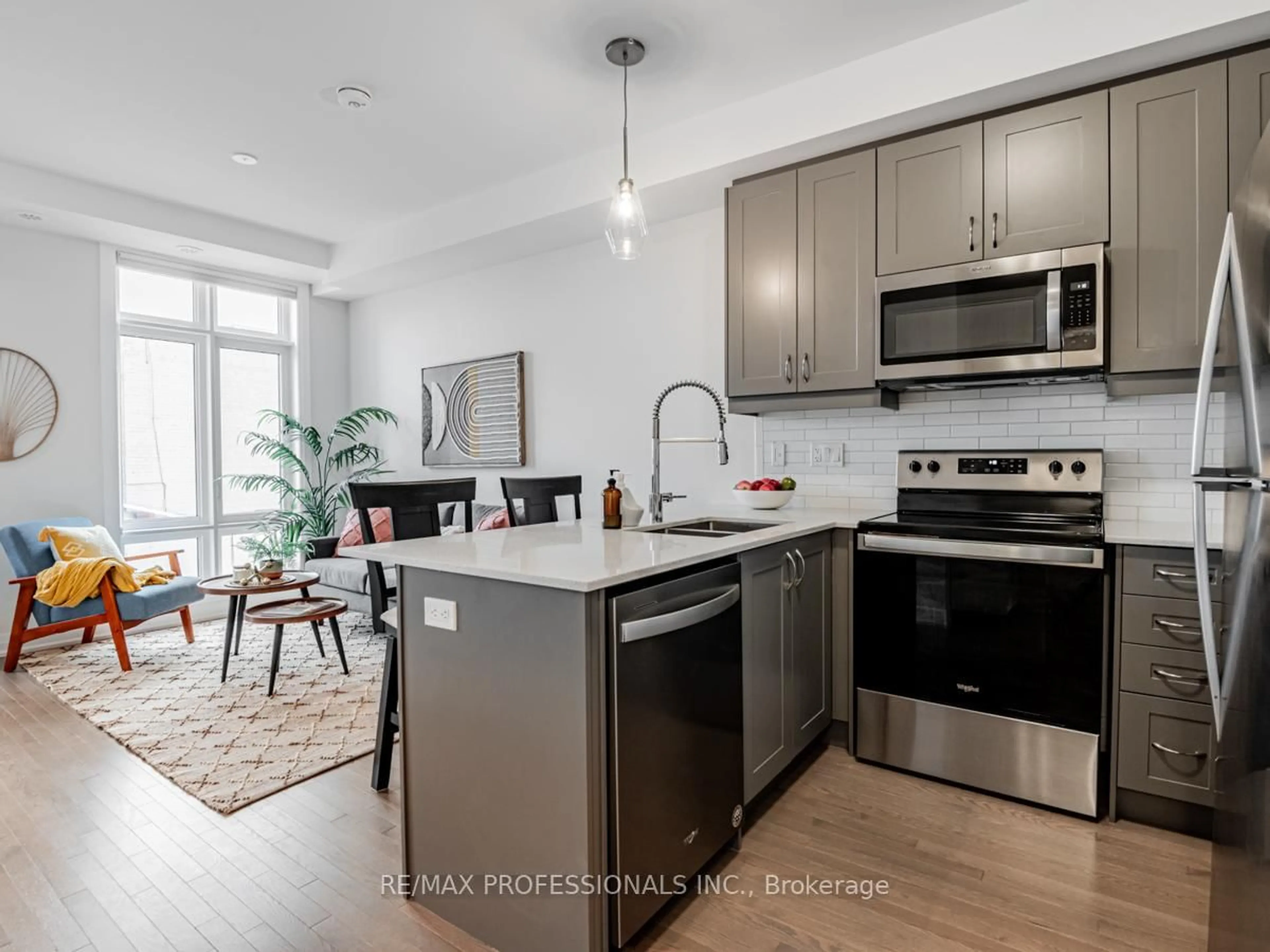 Open concept kitchen, unknown for 713 Lawrence Ave #4, Toronto Ontario M6A 0C6