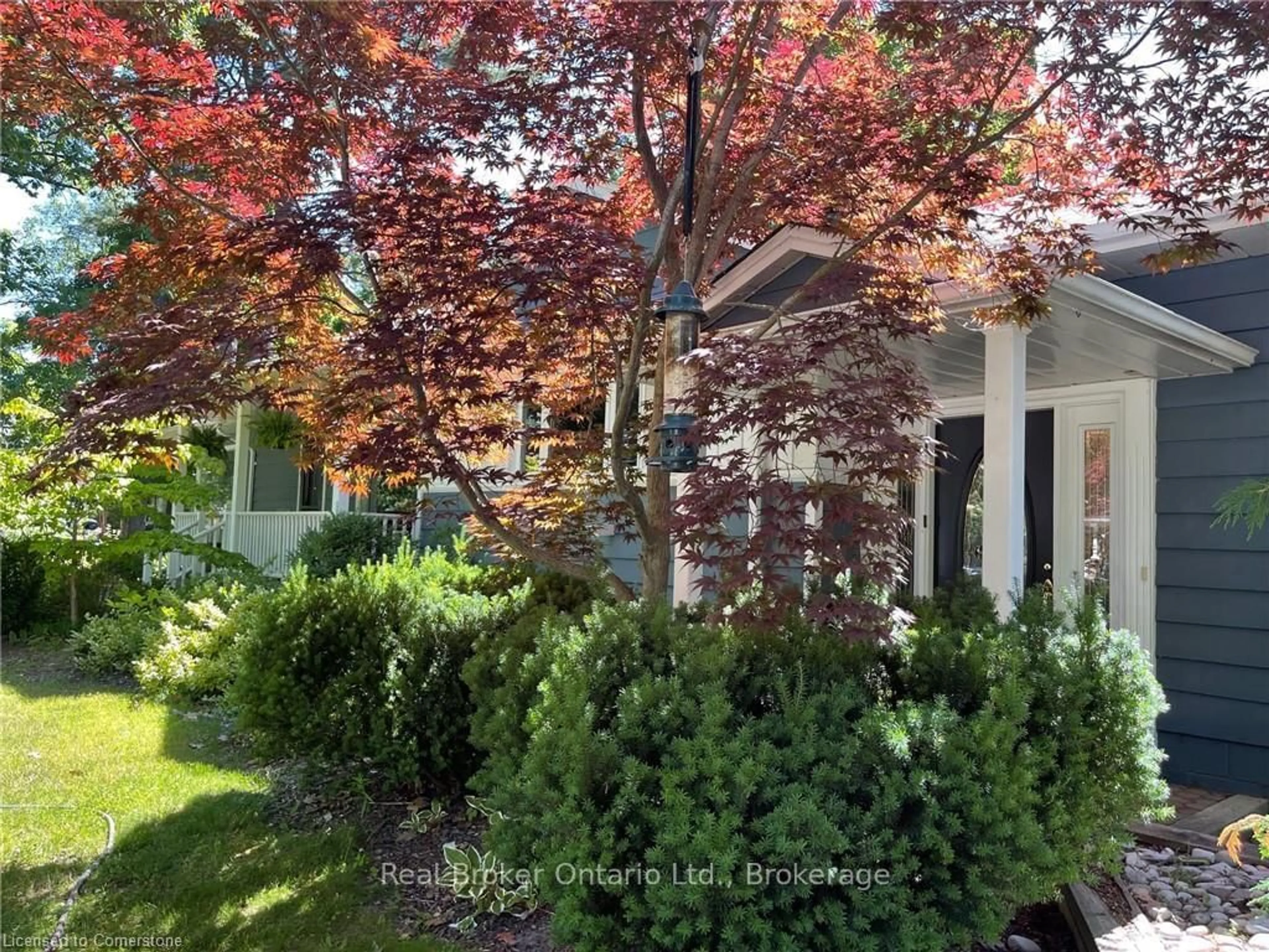 Unknown for 374 Spruce St, Oakville Ontario L6J 2H3