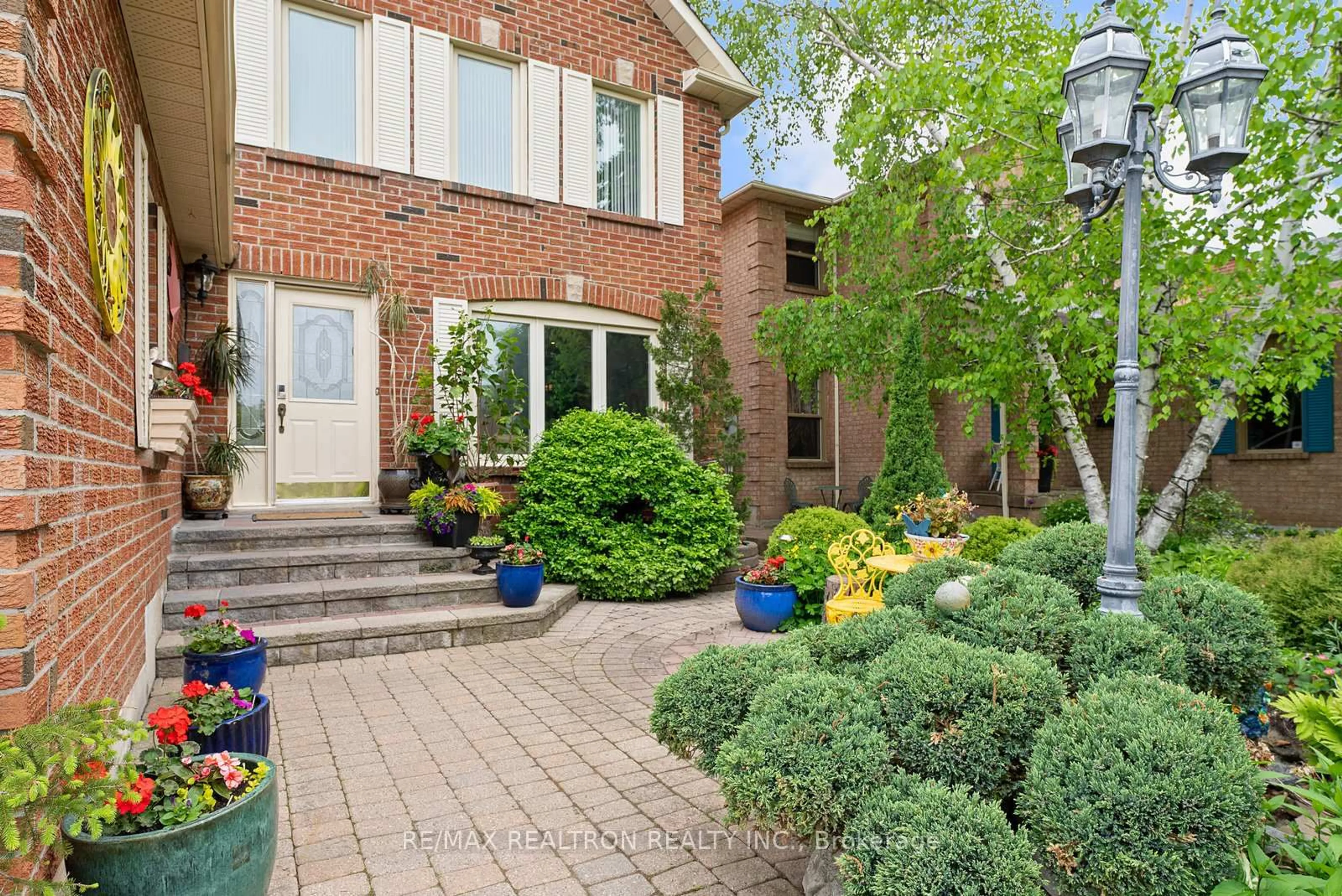 Home with brick exterior material, street for 3366 Mulcaster Rd, Mississauga Ontario L5L 5A7