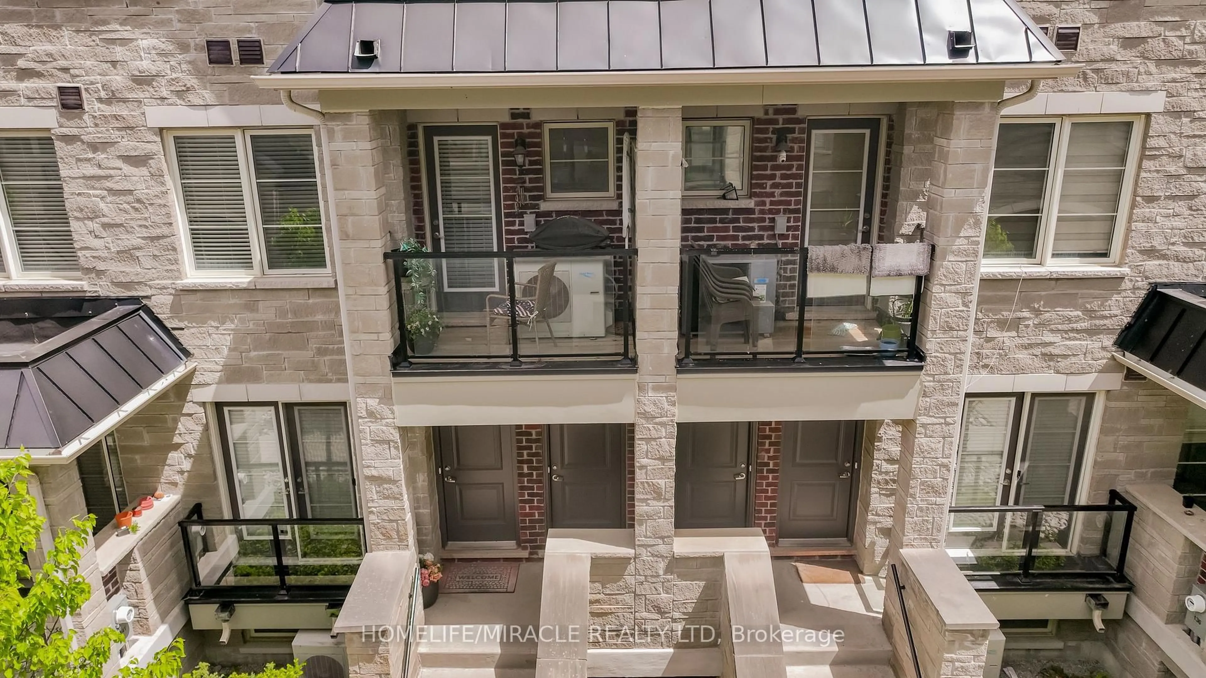 Home with brick exterior material, street for 200 Veterans Dr #140, Brampton Ontario L7A 4S6