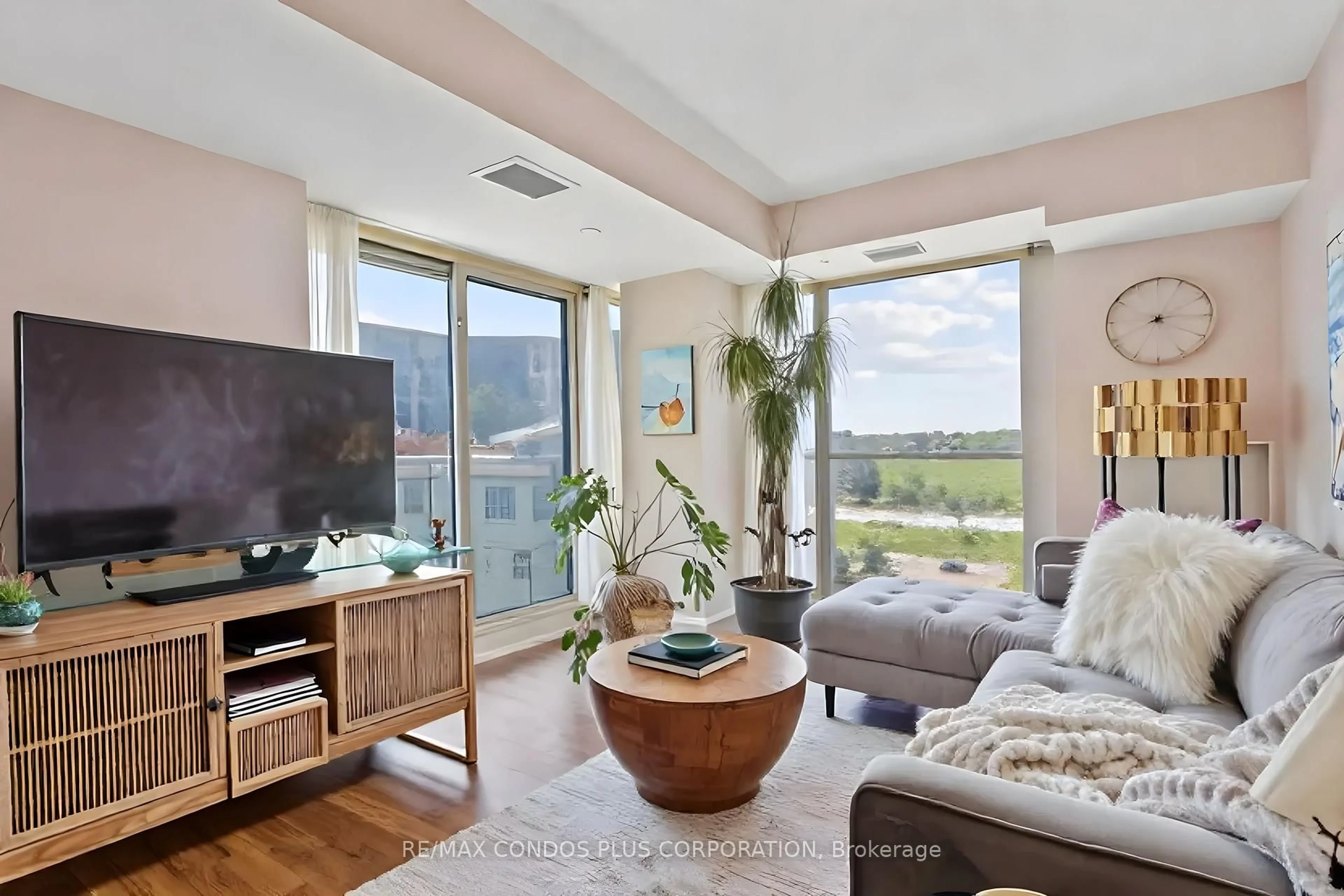 Living room with furniture, unknown for 155 Legion Rd #912, Toronto Ontario M8Y 0A7