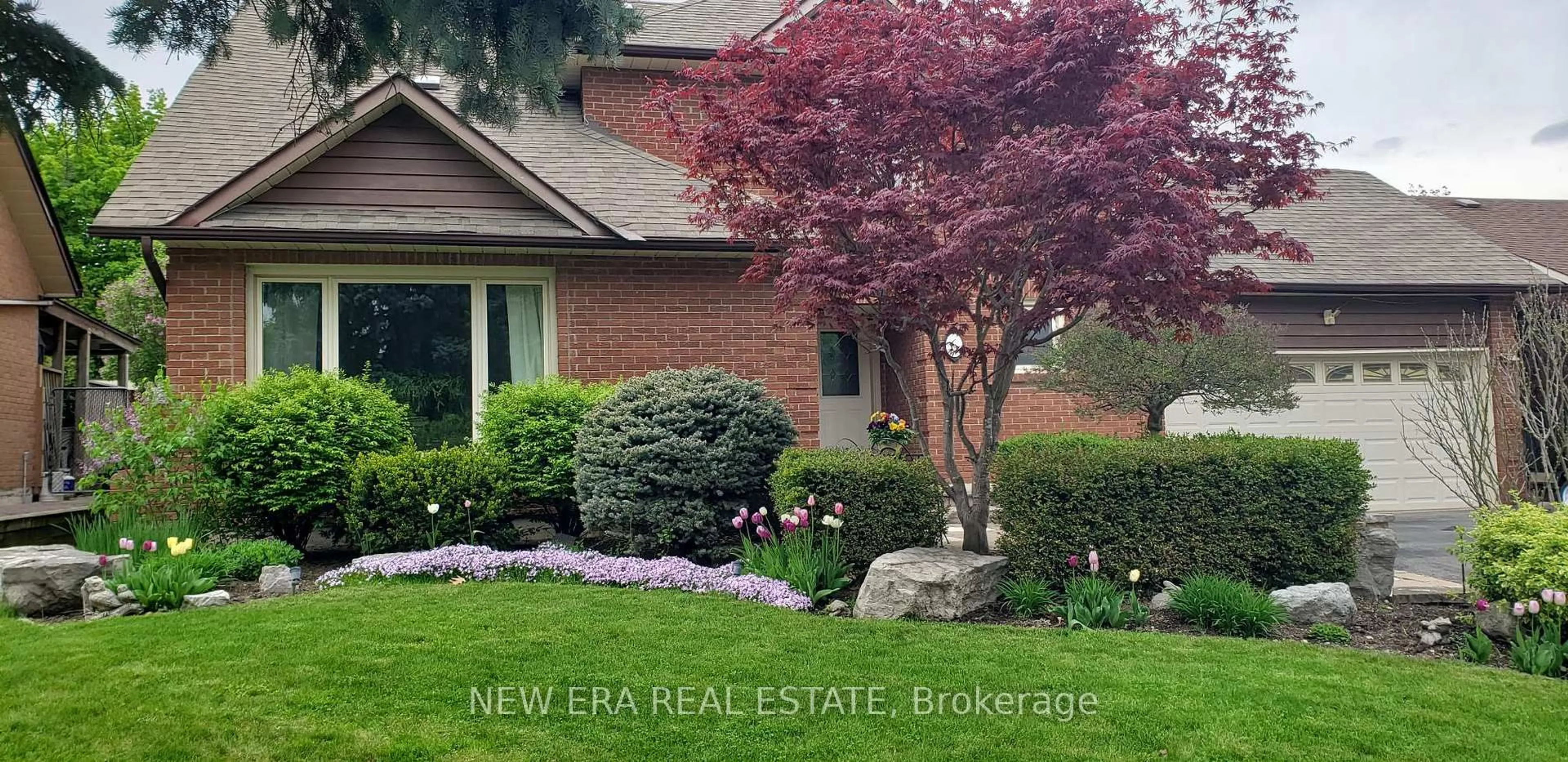 Home with brick exterior material, street for 6 Cairnmore Crt, Brampton Ontario L6Z 1T6