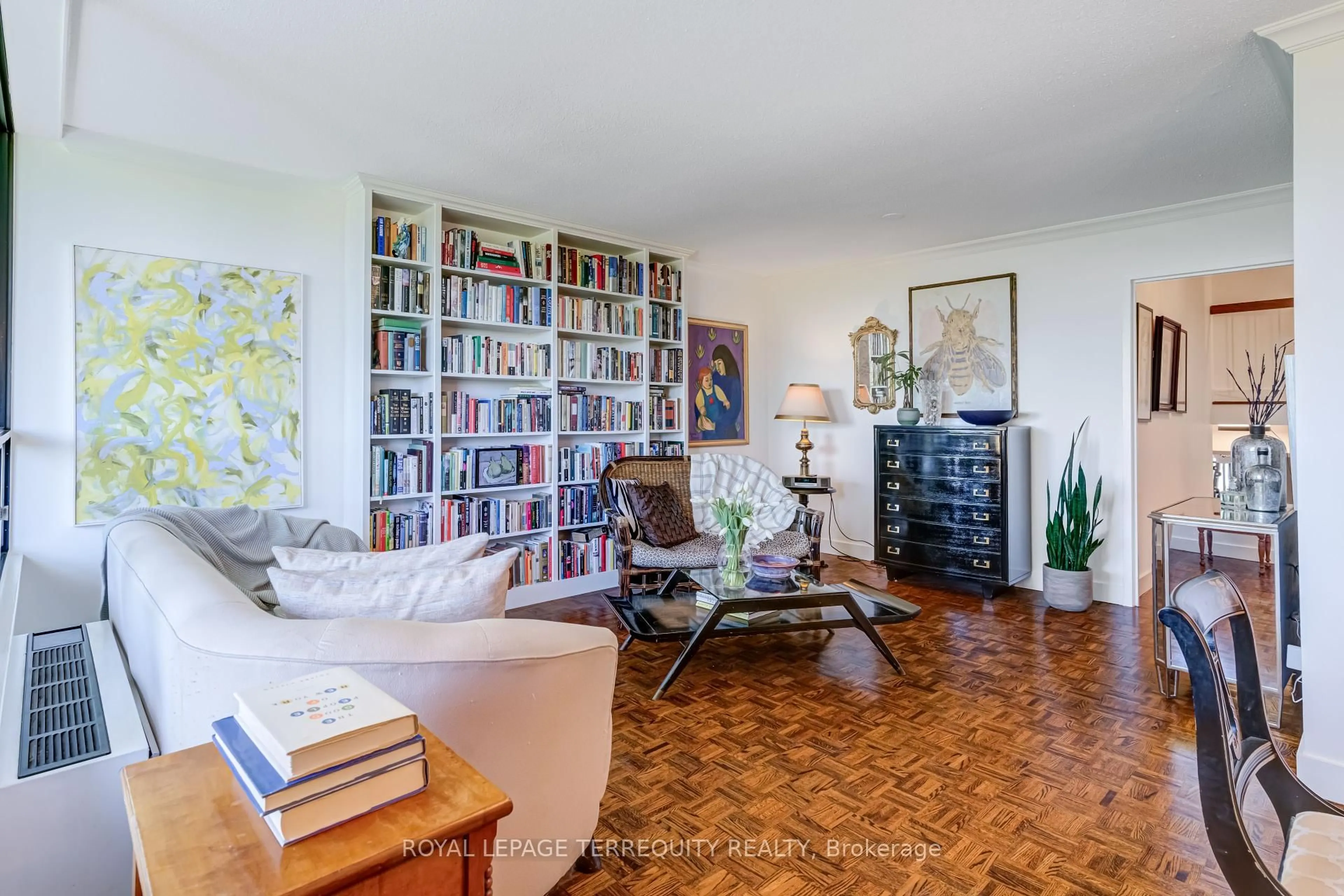 Living room with furniture, unknown for 288 Mill Rd #C40, Toronto Ontario M9C 4X7