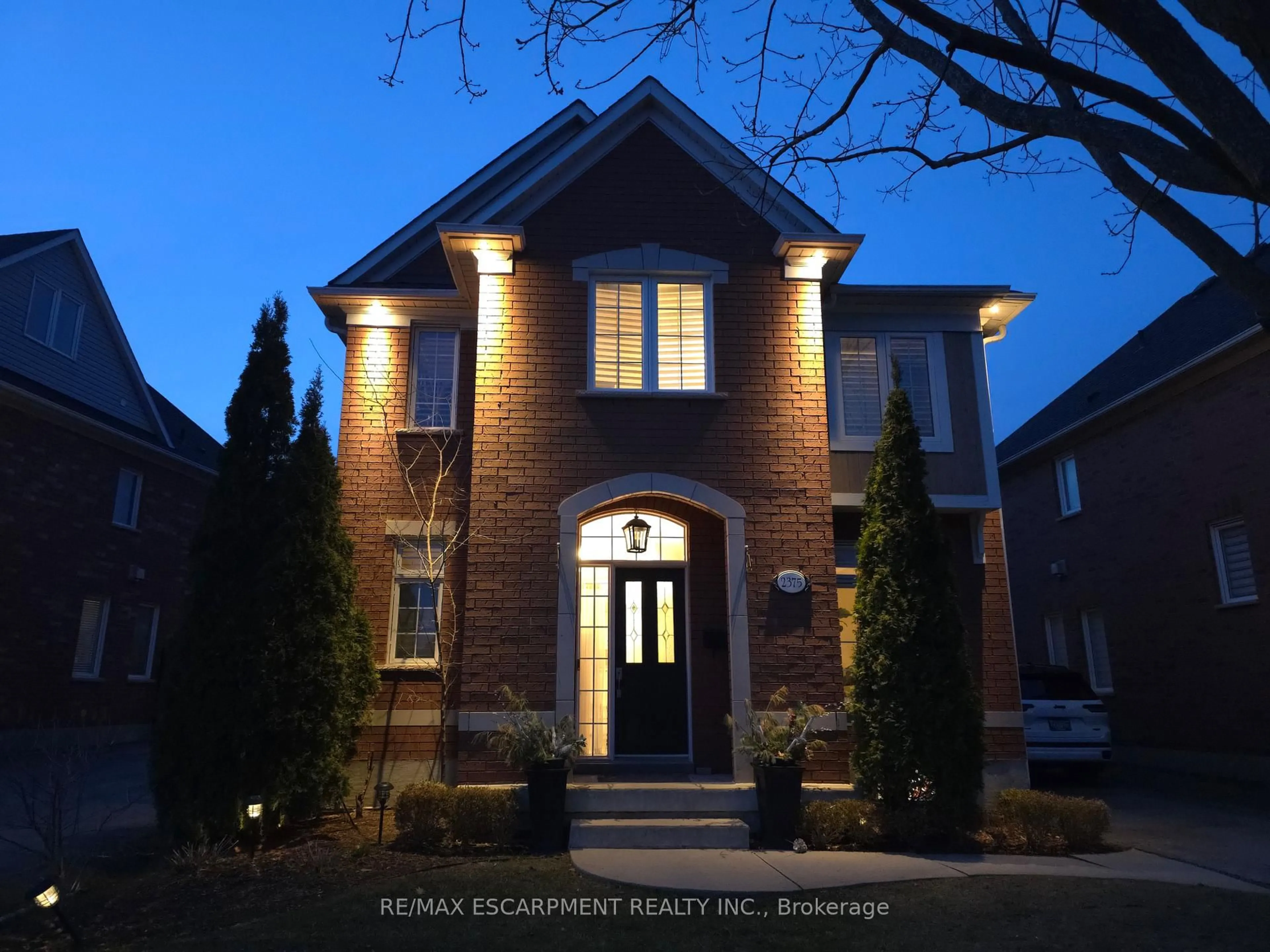 Home with brick exterior material, unknown for 2375 Ennerdale Rd, Oakville Ontario L6H 6N5