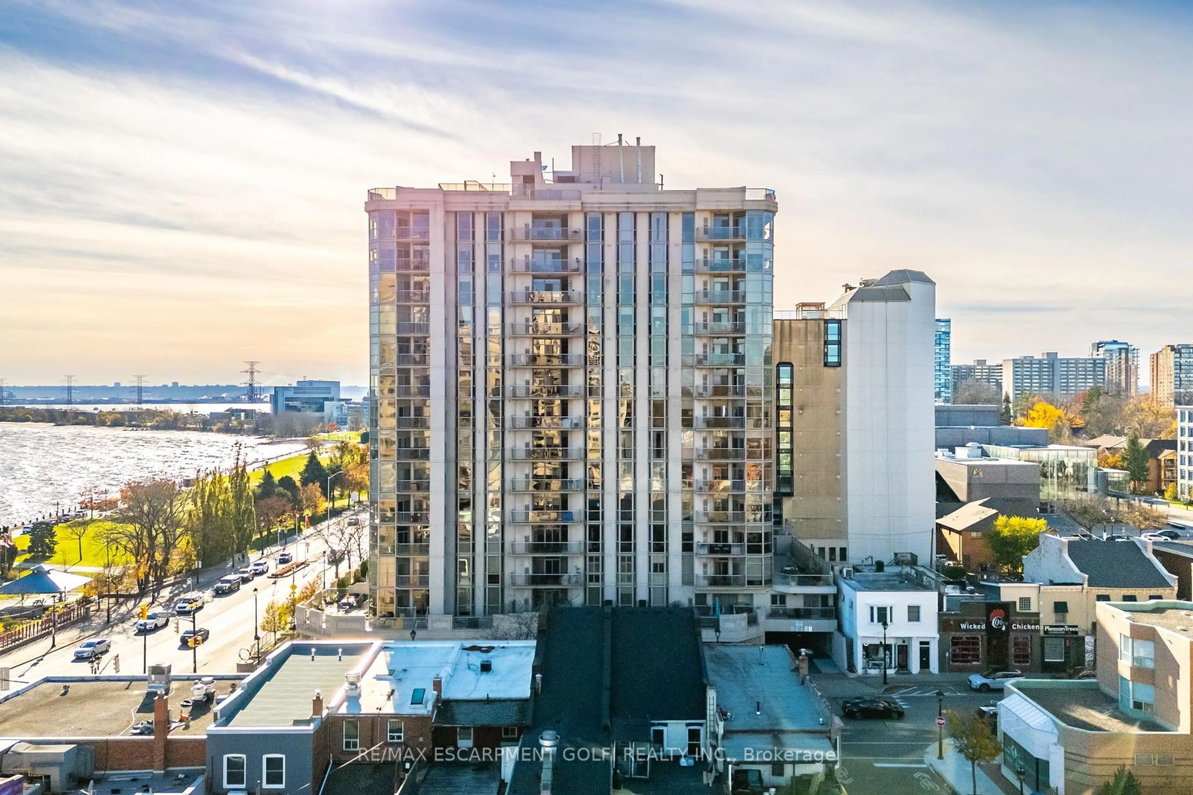 A pic from outside/outdoor area/front of a property/back of a property/a pic from drone, city buildings view from balcony for 1477 Lakeshore Rd #304, Burlington Ontario L7S 1B5
