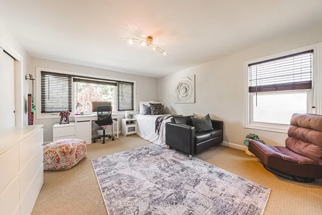Additional property image - 898 Herberton Pl