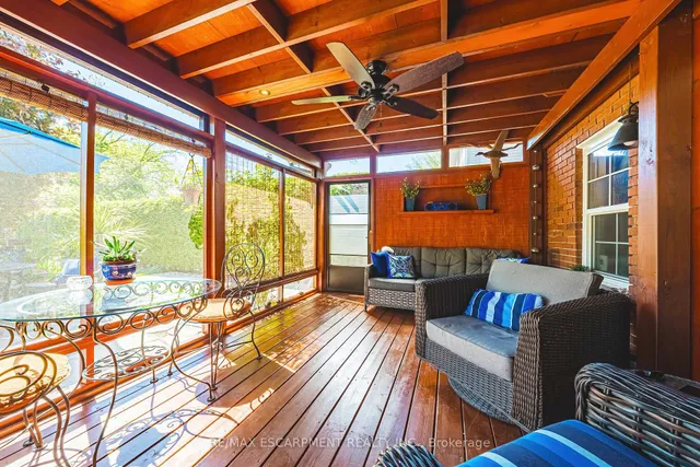 Additional property image - 898 Herberton Pl