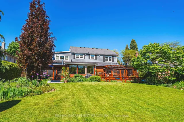 Additional property image - 898 Herberton Pl