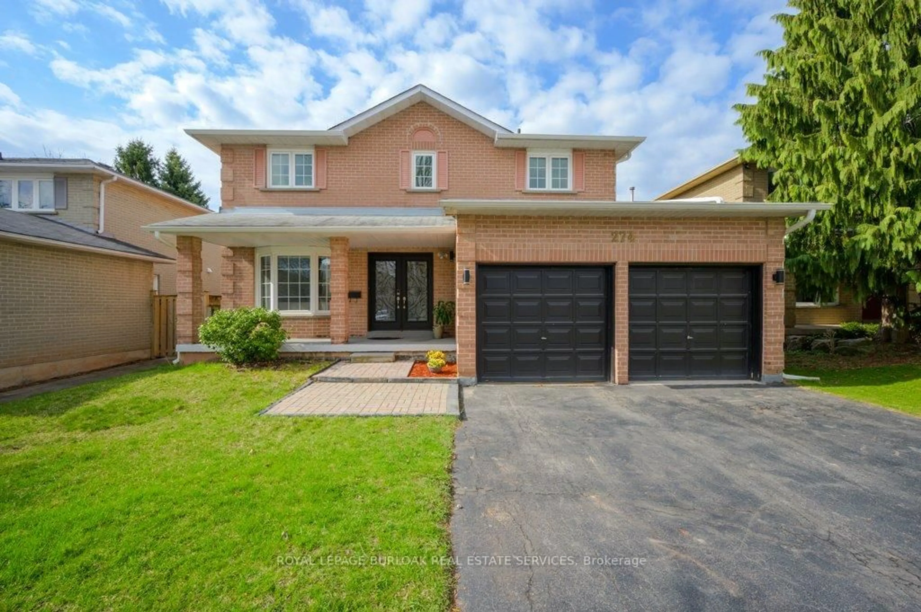 Home with brick exterior material, street for 274 Honeyvale Rd, Oakville Ontario L6L 6H8