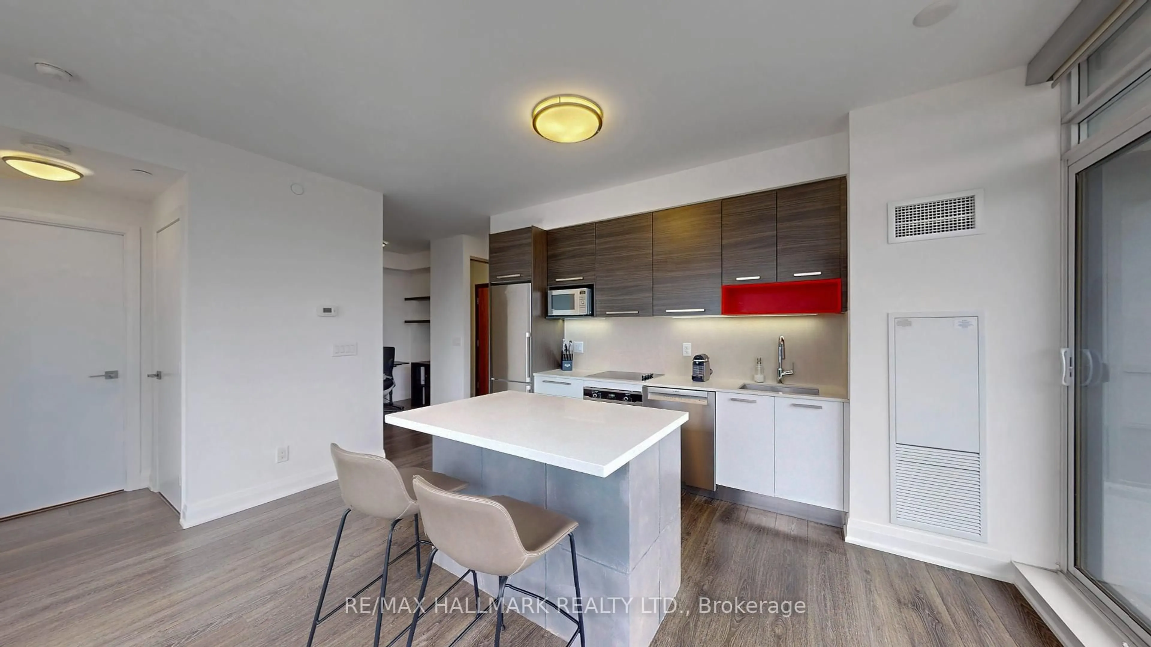 Open concept kitchen, unknown for 36 Park Lawn Rd #1909, Toronto Ontario M8V 0E5
