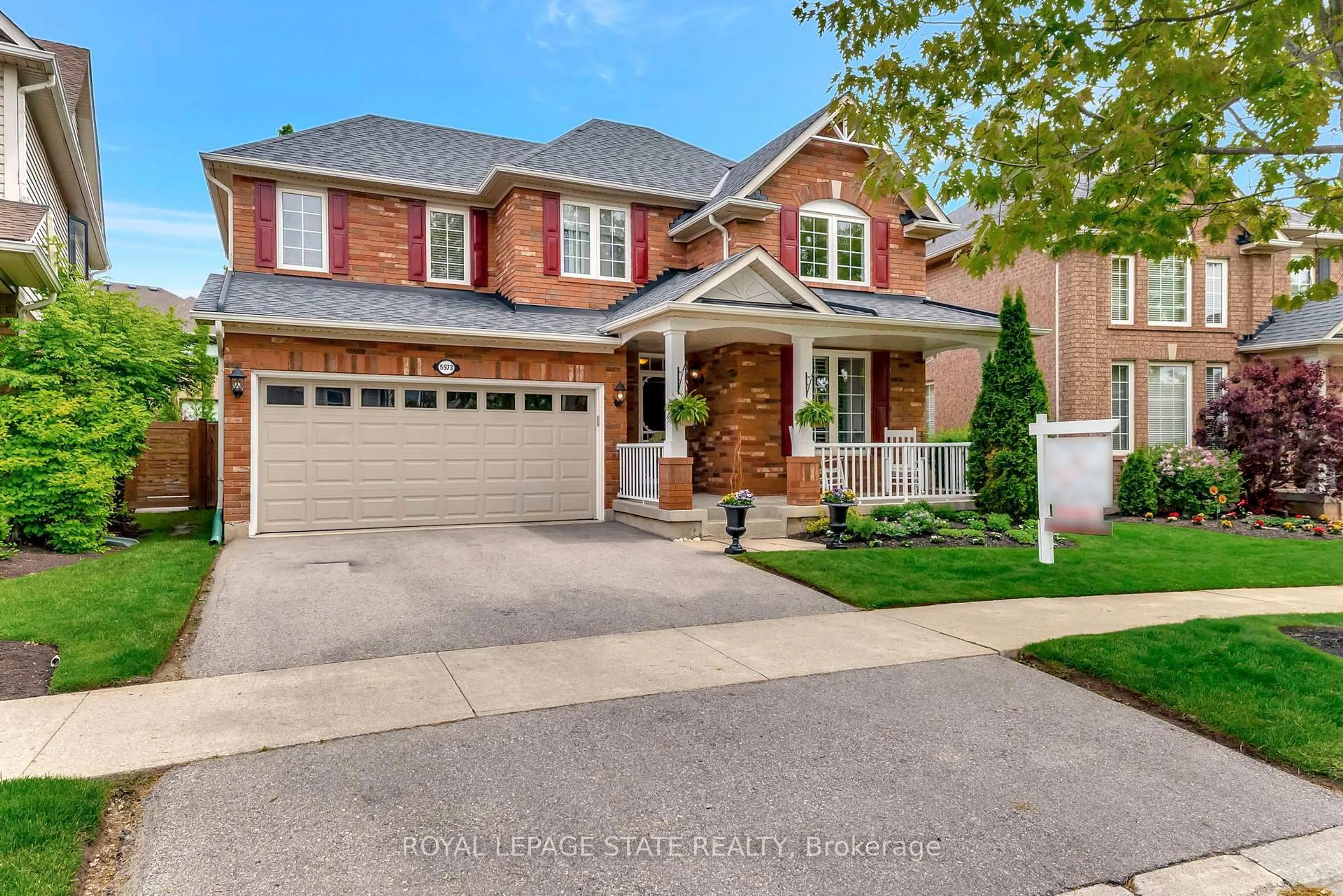 Home with brick exterior material, street for 5973 Blue Spruce Ave, Burlington Ontario L7L 6T9