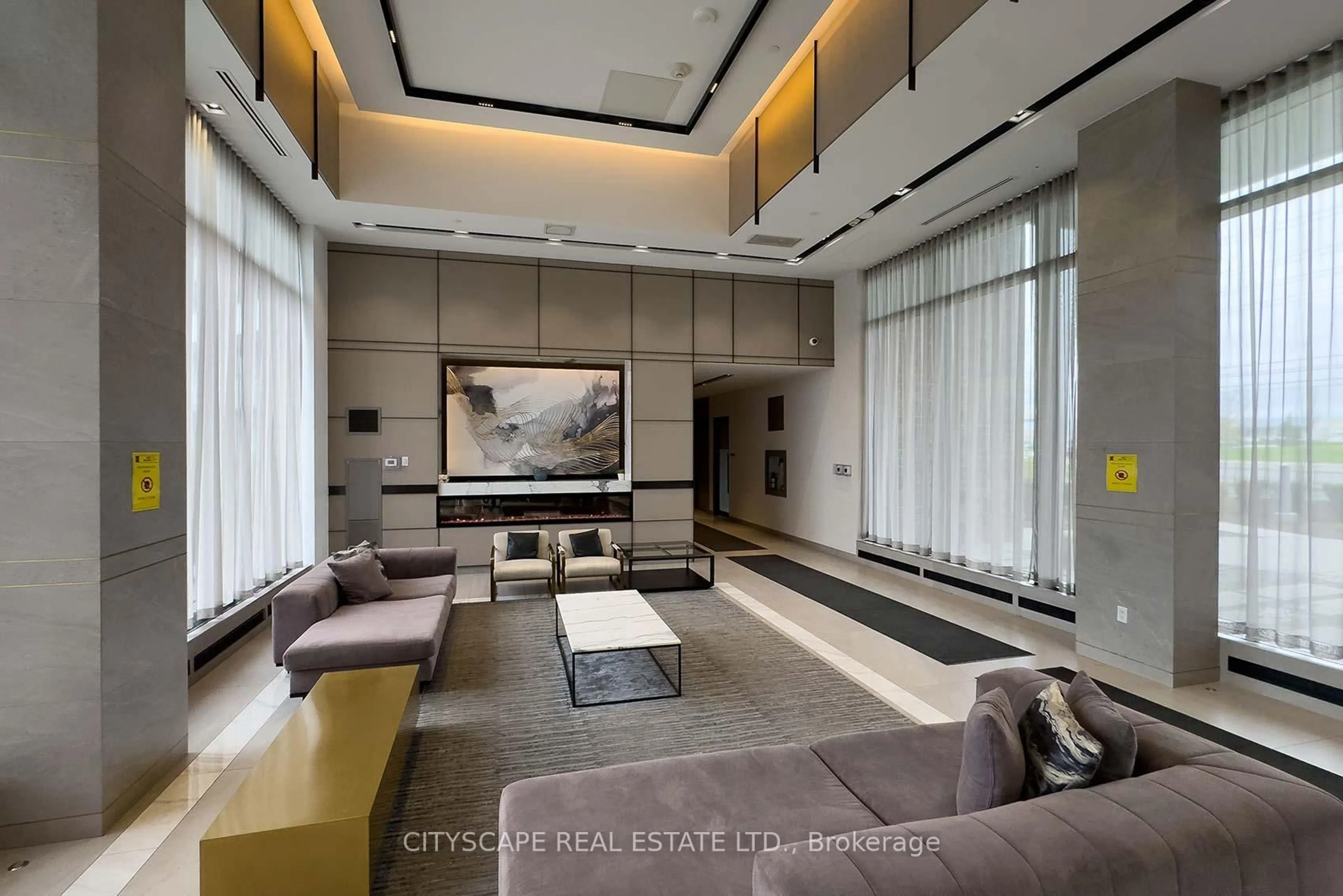Lobby for 4677 Metcalfe Ave #1805, Mississauga Ontario L5M 0Z8