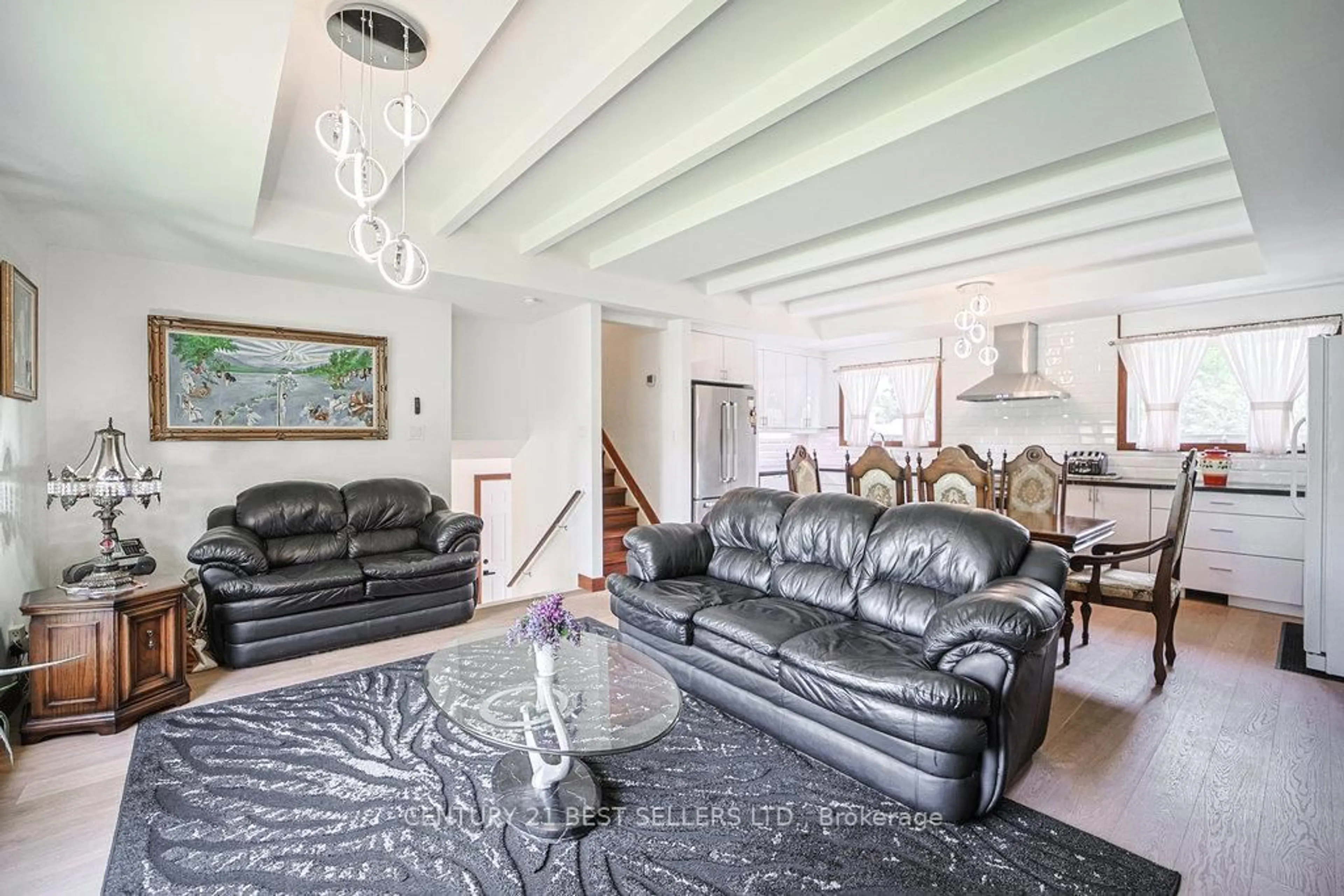 Living room with furniture, unknown for 126 Mellow Cres, Caledon Ontario L7E 1Z2