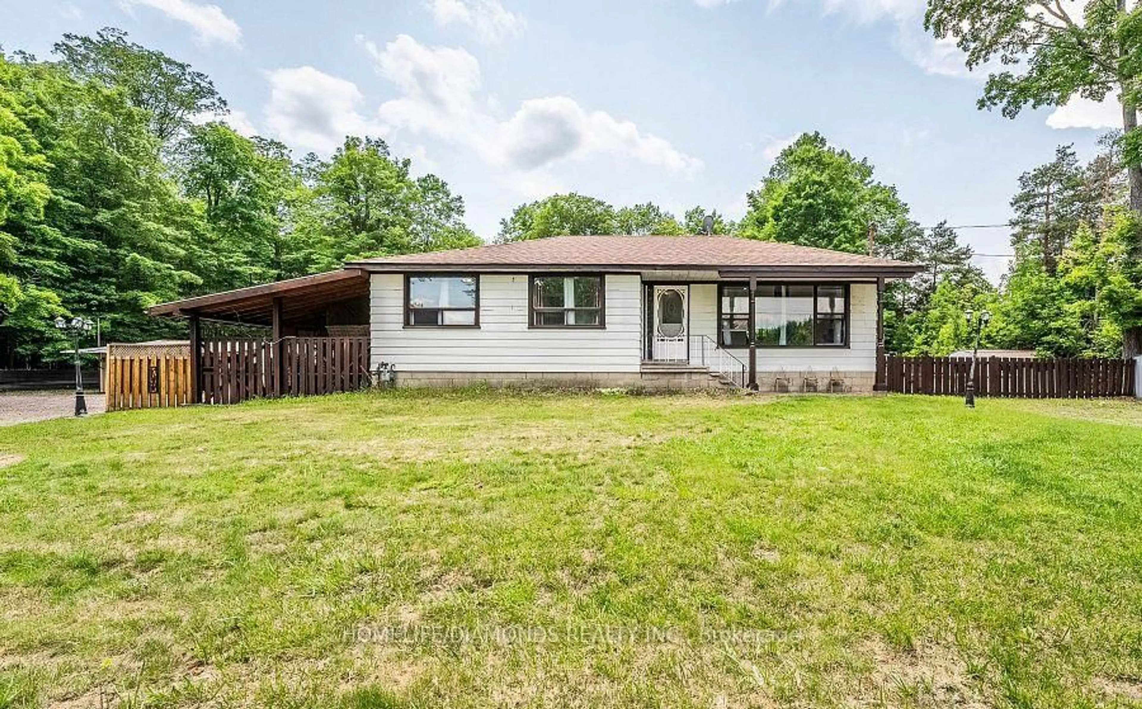 Unknown for 17292 MOUNT HOPE Rd, Caledon Ontario L7E 3K9