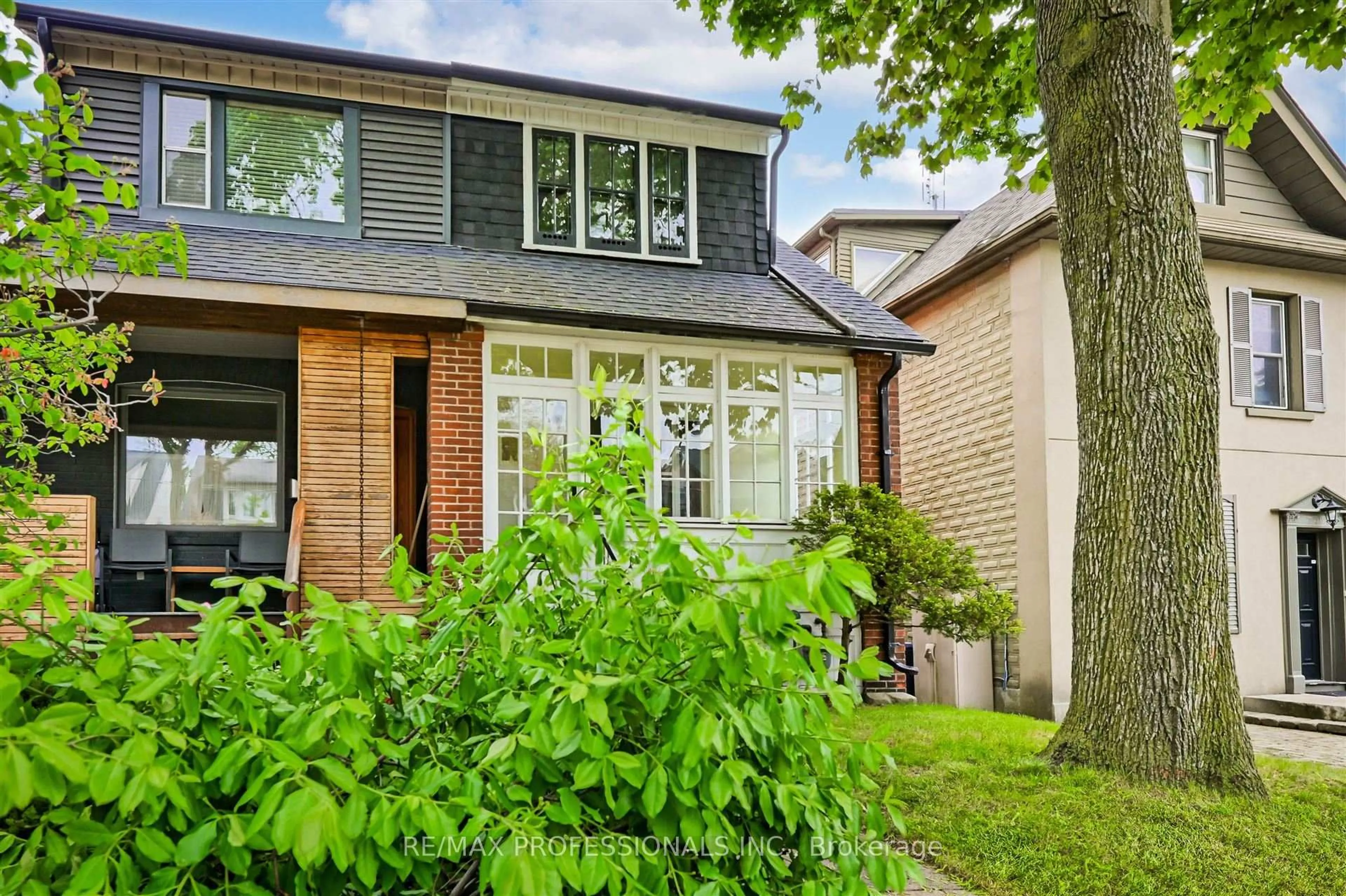 Home with brick exterior material, street for 9 Mayfield Ave, Toronto Ontario M6S 1K2