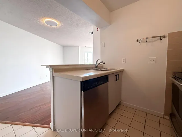 Additional property image - 20 Southport St Unit 608