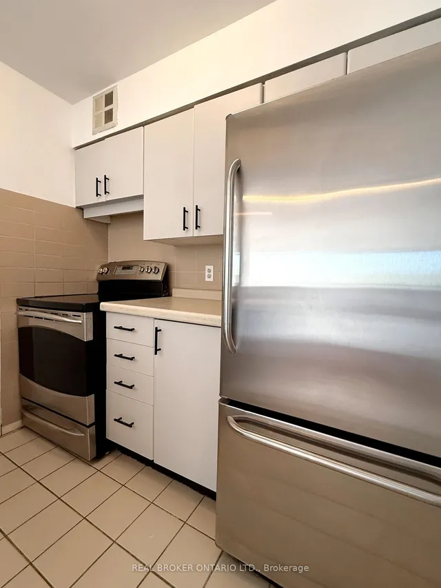 Additional property image - 20 Southport St Unit 608