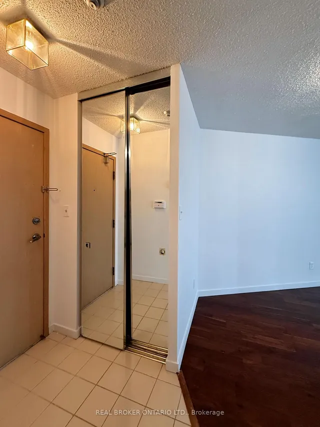 Additional property image - 20 Southport St Unit 608
