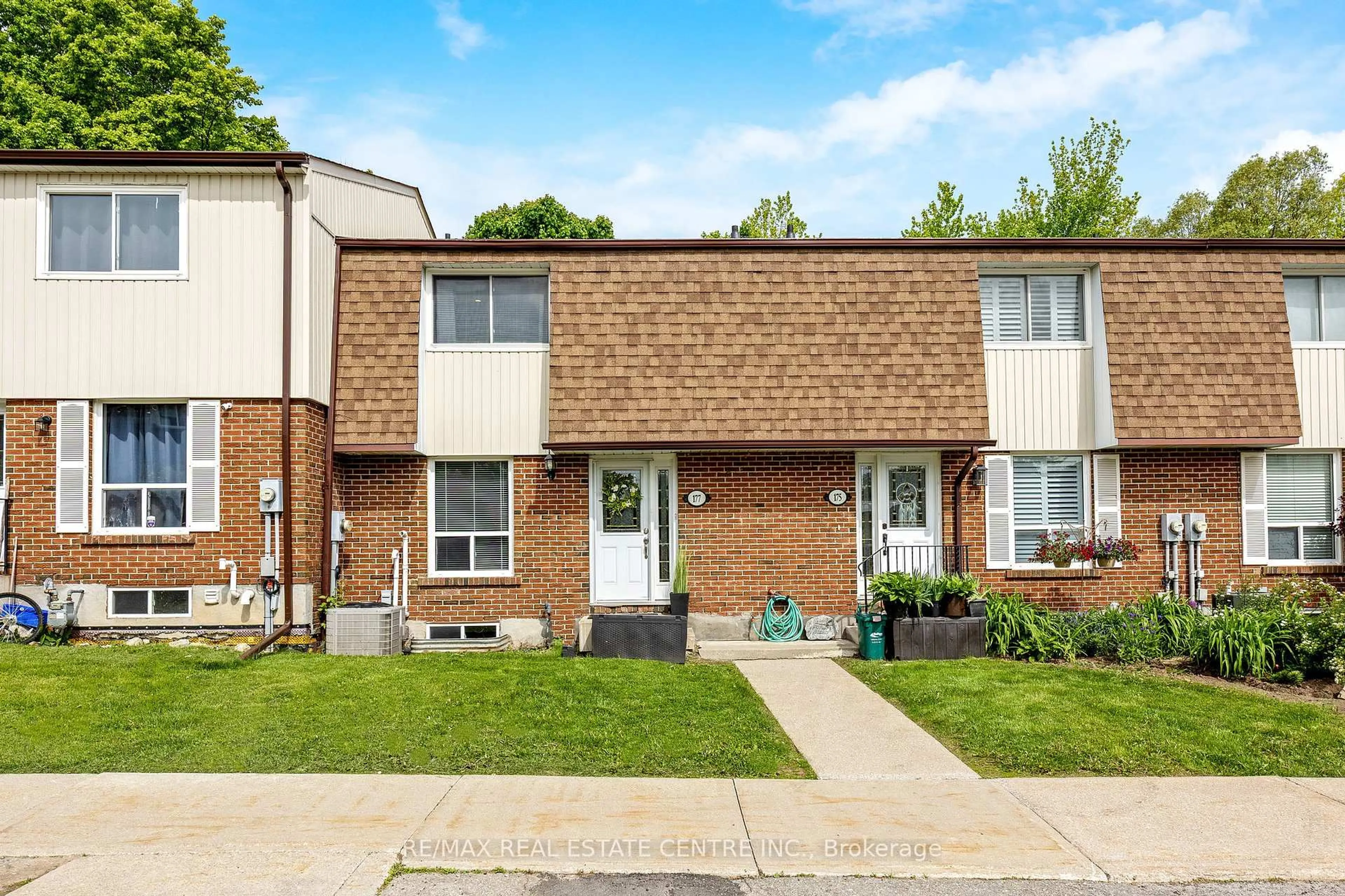 Home with brick exterior material, street for 177 Kingham Rd, Halton Hills Ontario L7J 2P3