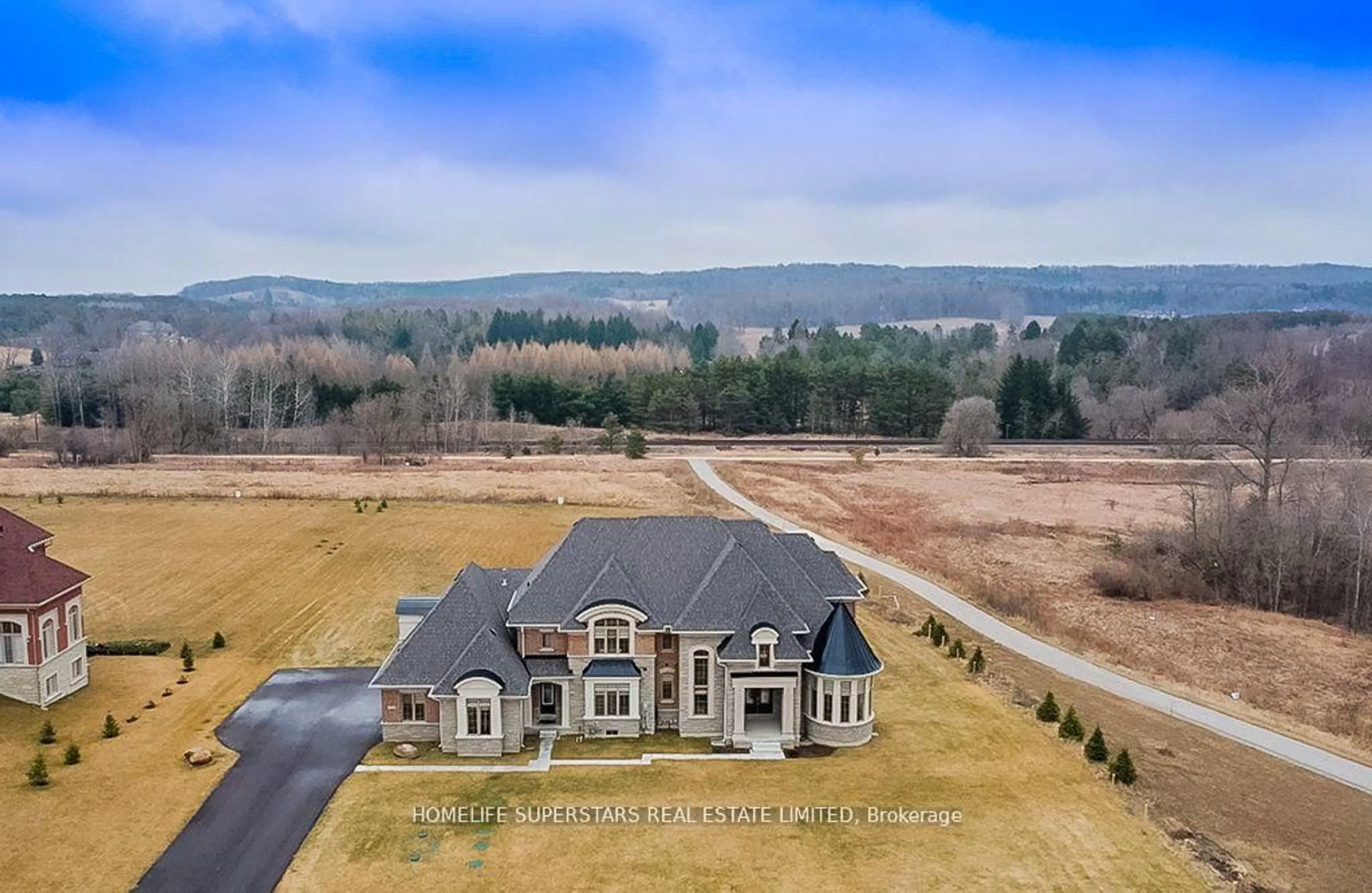A pic from outside/outdoor area/front of a property/back of a property/a pic from drone, unknown for 134 AMOS DRIVE Amos Dr, Caledon Ontario L7E 4L7